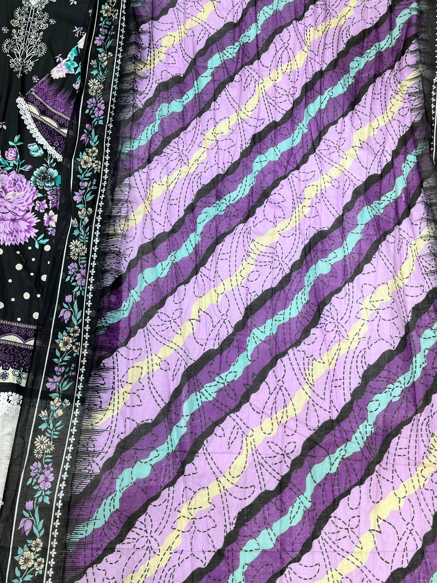 1252 Pakistani Printed Suit