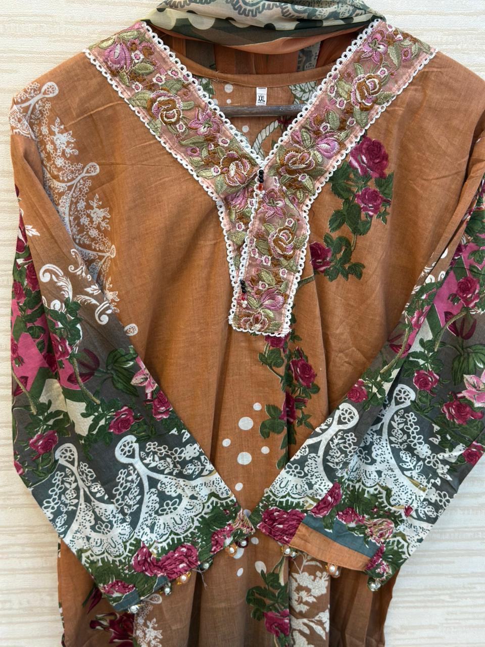 352 Own Customised Lawn Cotton