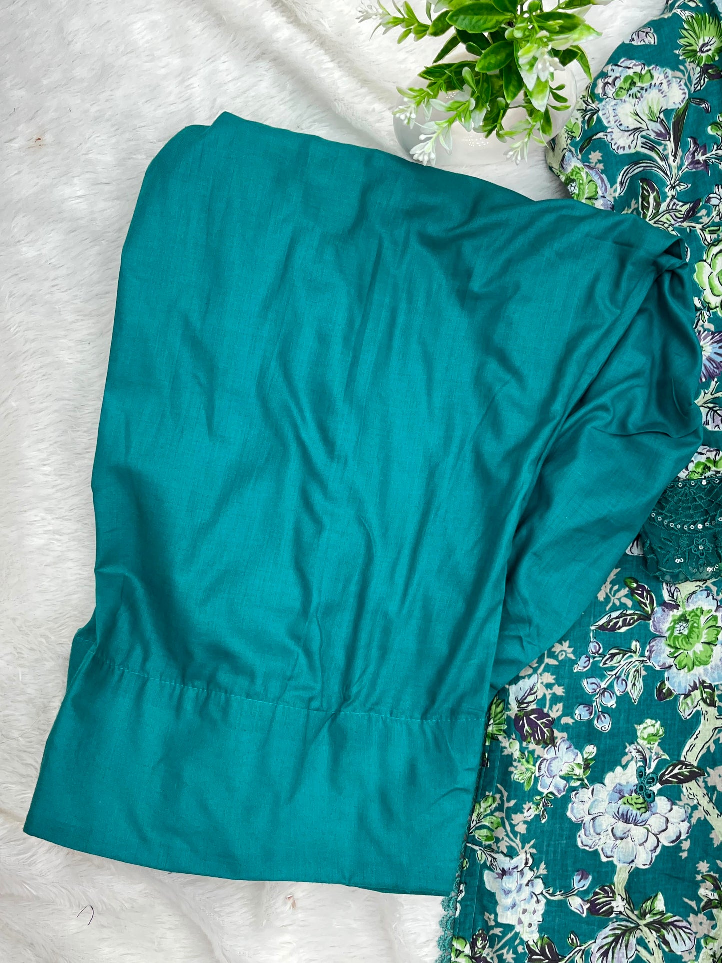 1337 Pakistani Lawn Suit - Purple