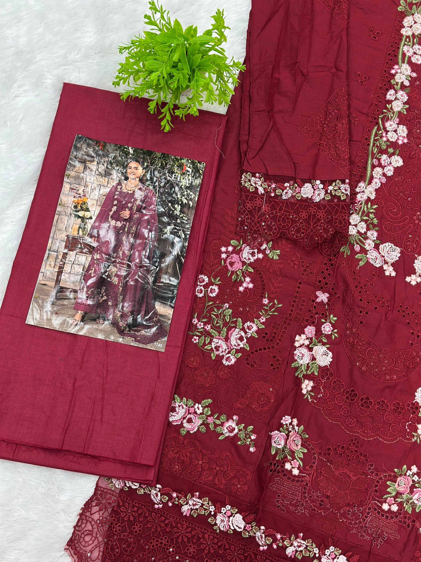 845 Elaf Pakistani Unstitched Lawn Suit