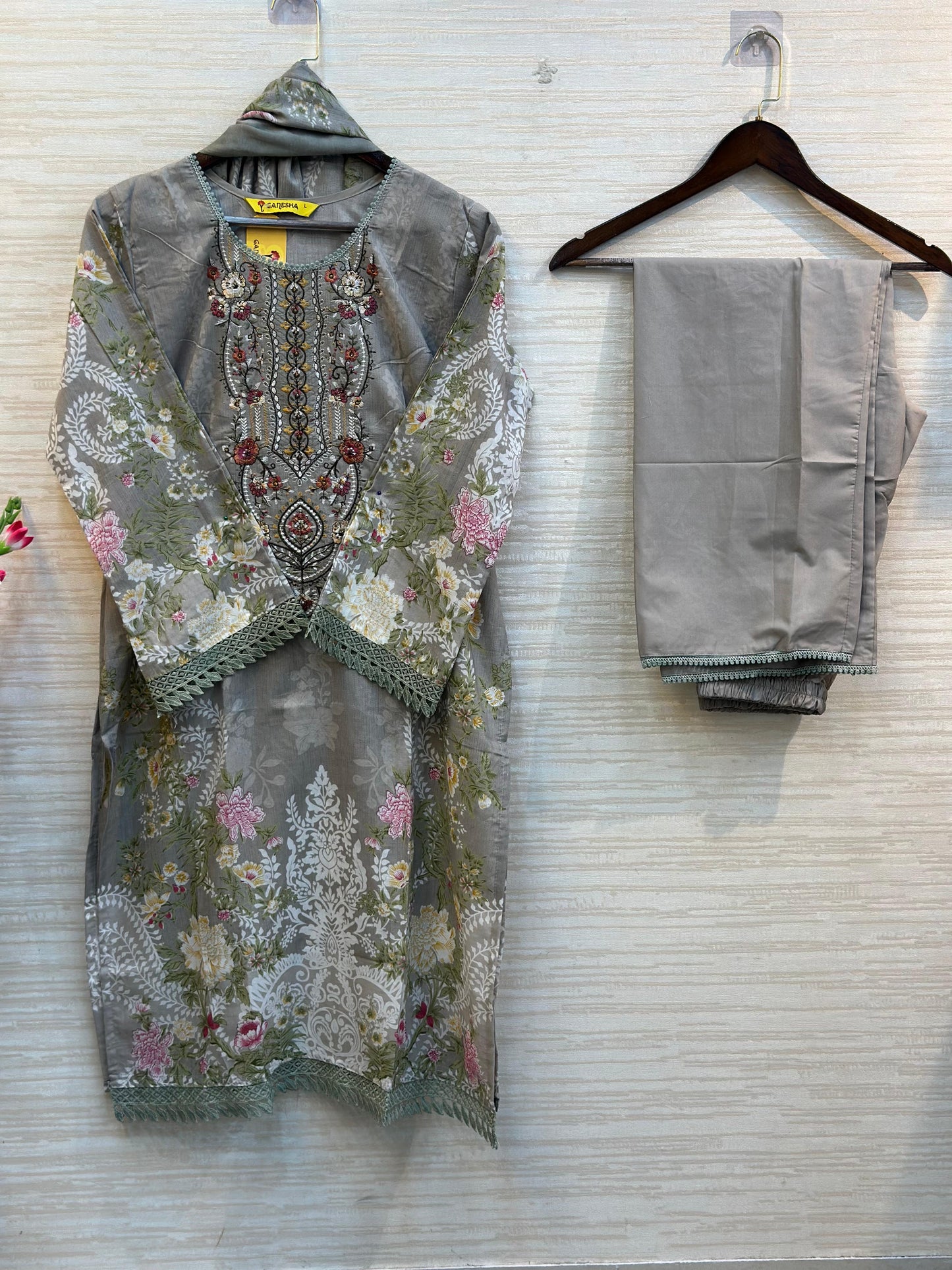 419 Jade Pakistani Embroidery Suit
