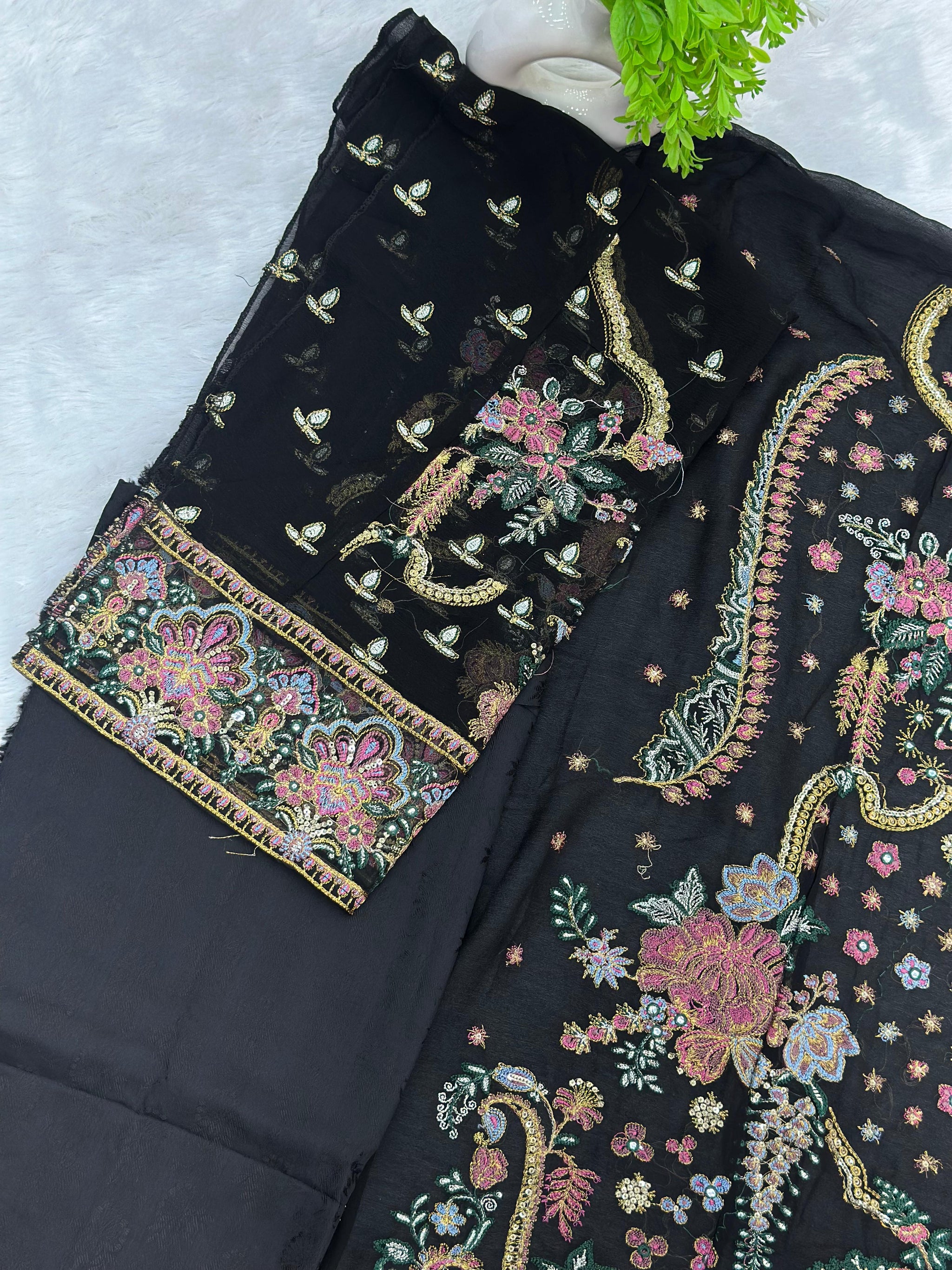 876 Semi-Stitch OG Tawakkal
Luxury Chiffon Collection 