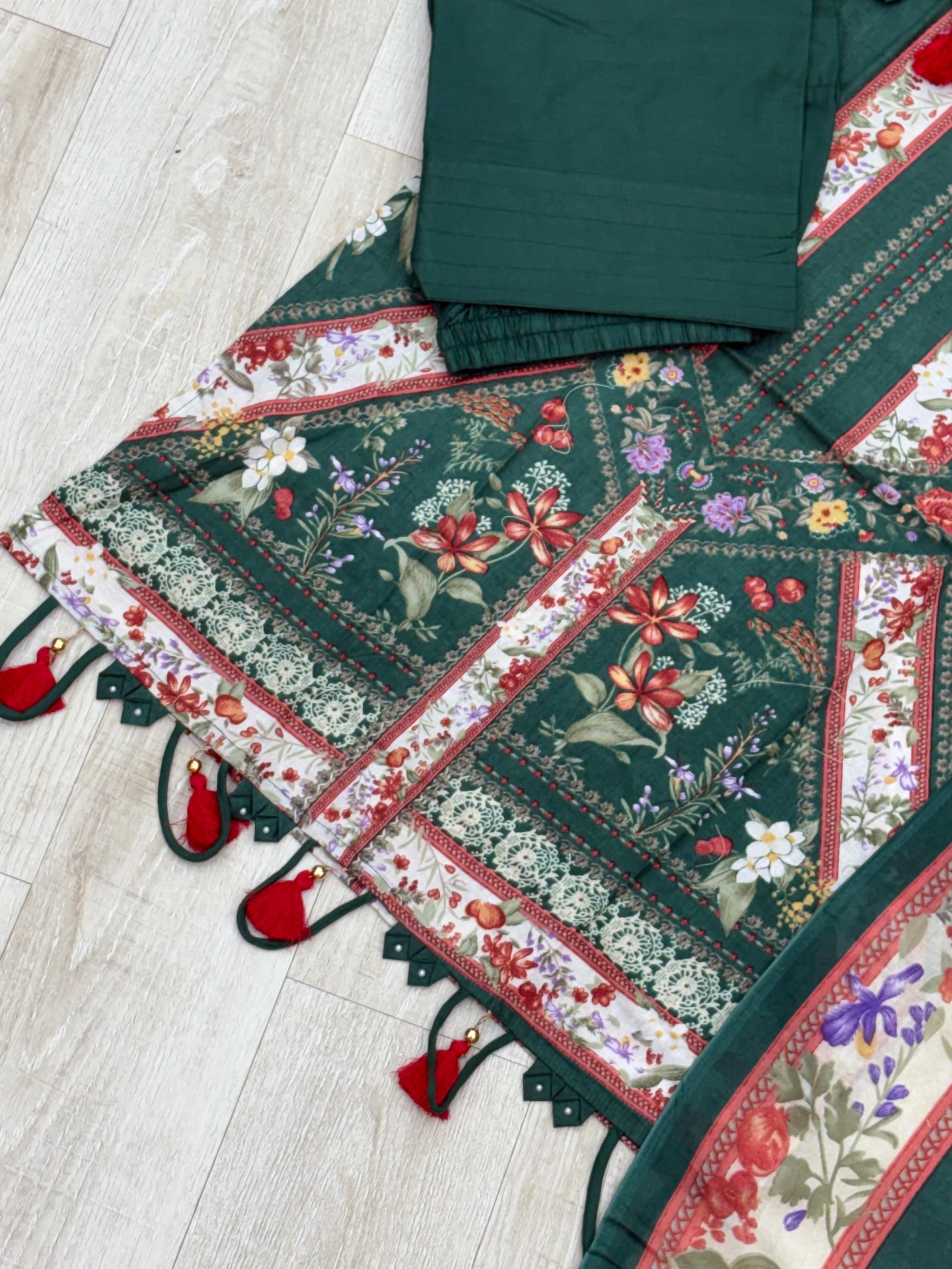 454 Belliza Pakistani Suit