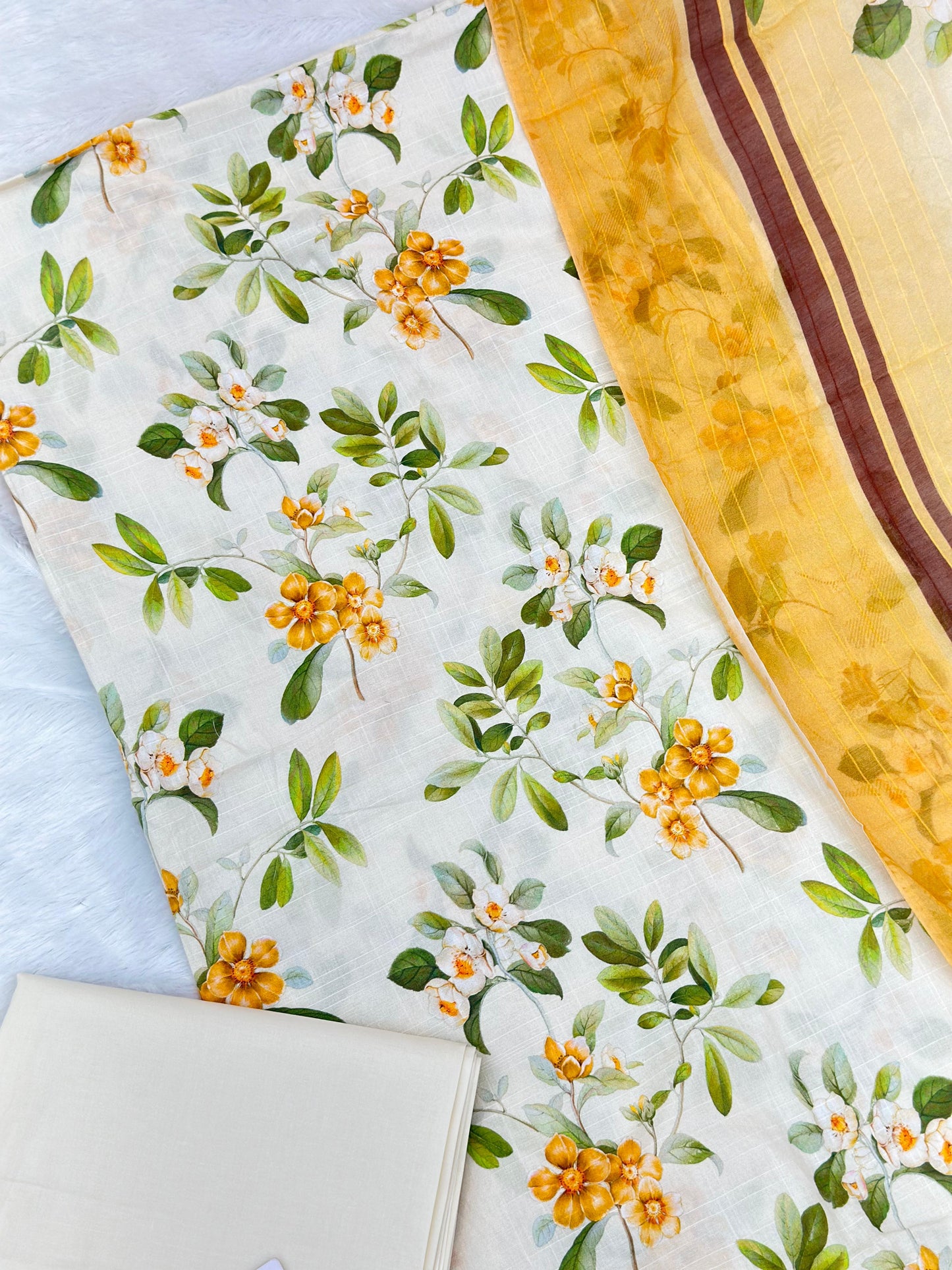 887 Unstitched OG Areeba by Tawakkal Fabrics Embroidered Lawn Suit