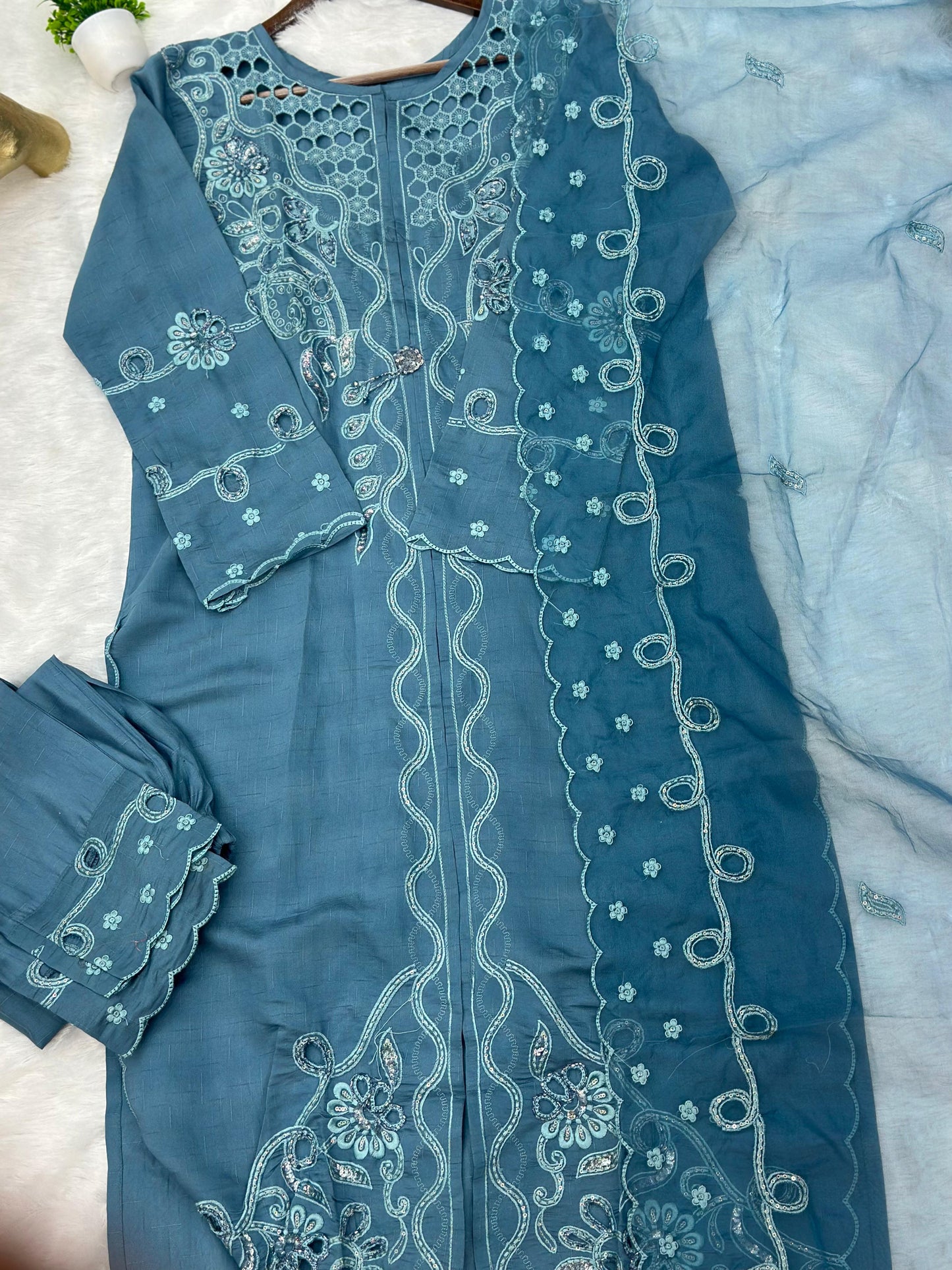 652 Pakistani Cut-Work Embroidery - Stone Blue
