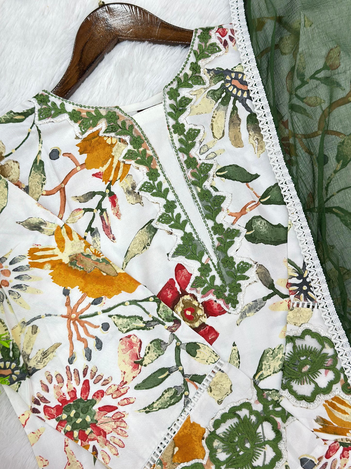819 Readymade Pakistani Printed Coord-Set