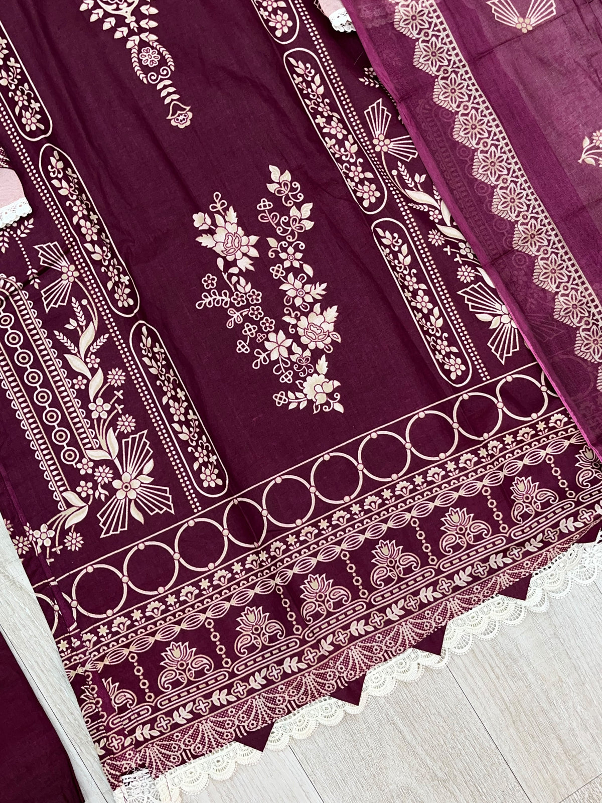 1508 Pakistani Embroidered Suit