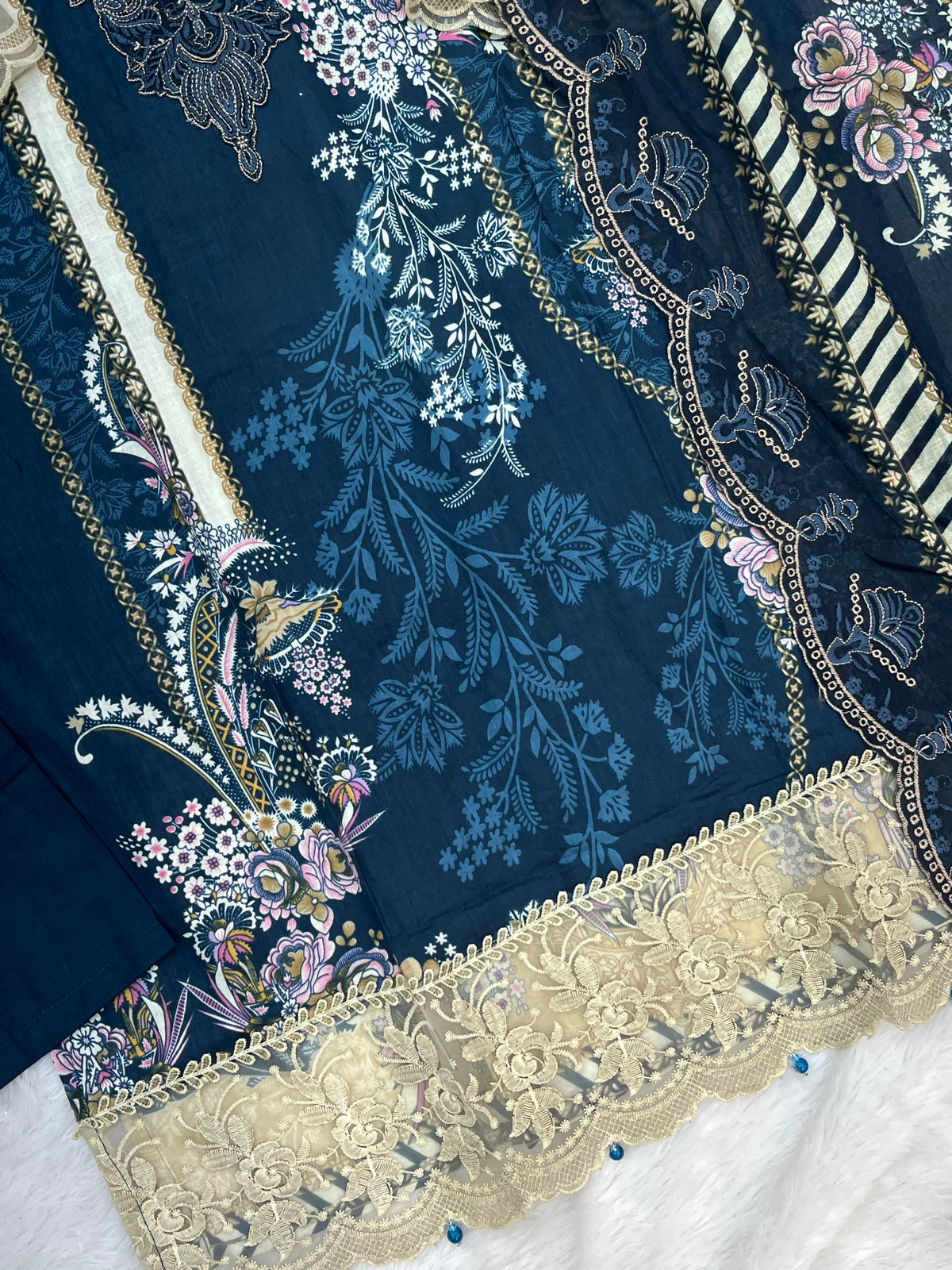 1498 Pakistani Heavy Lawn Suit - 8