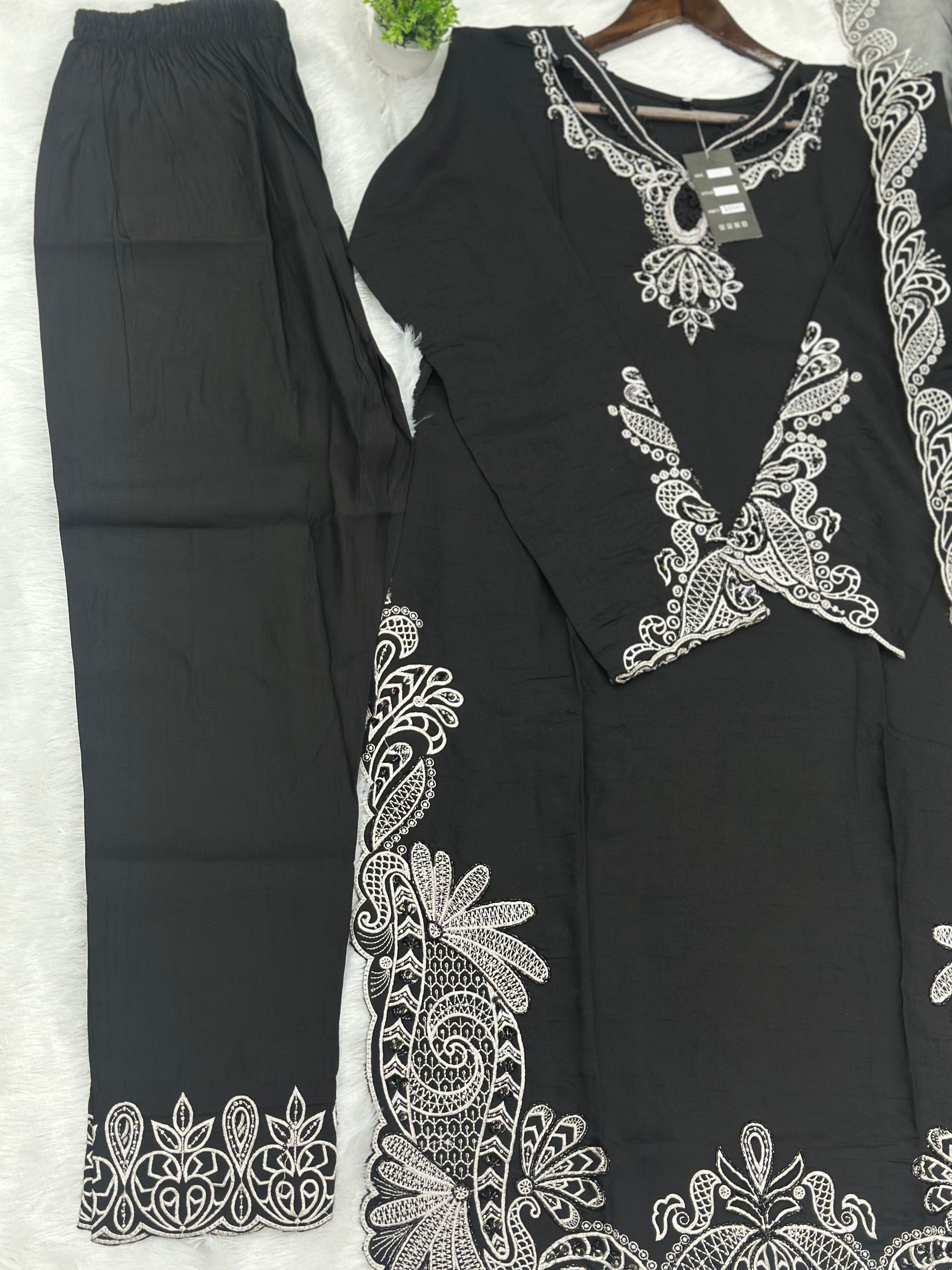 702 Pakistani Cut-Work Party-wear