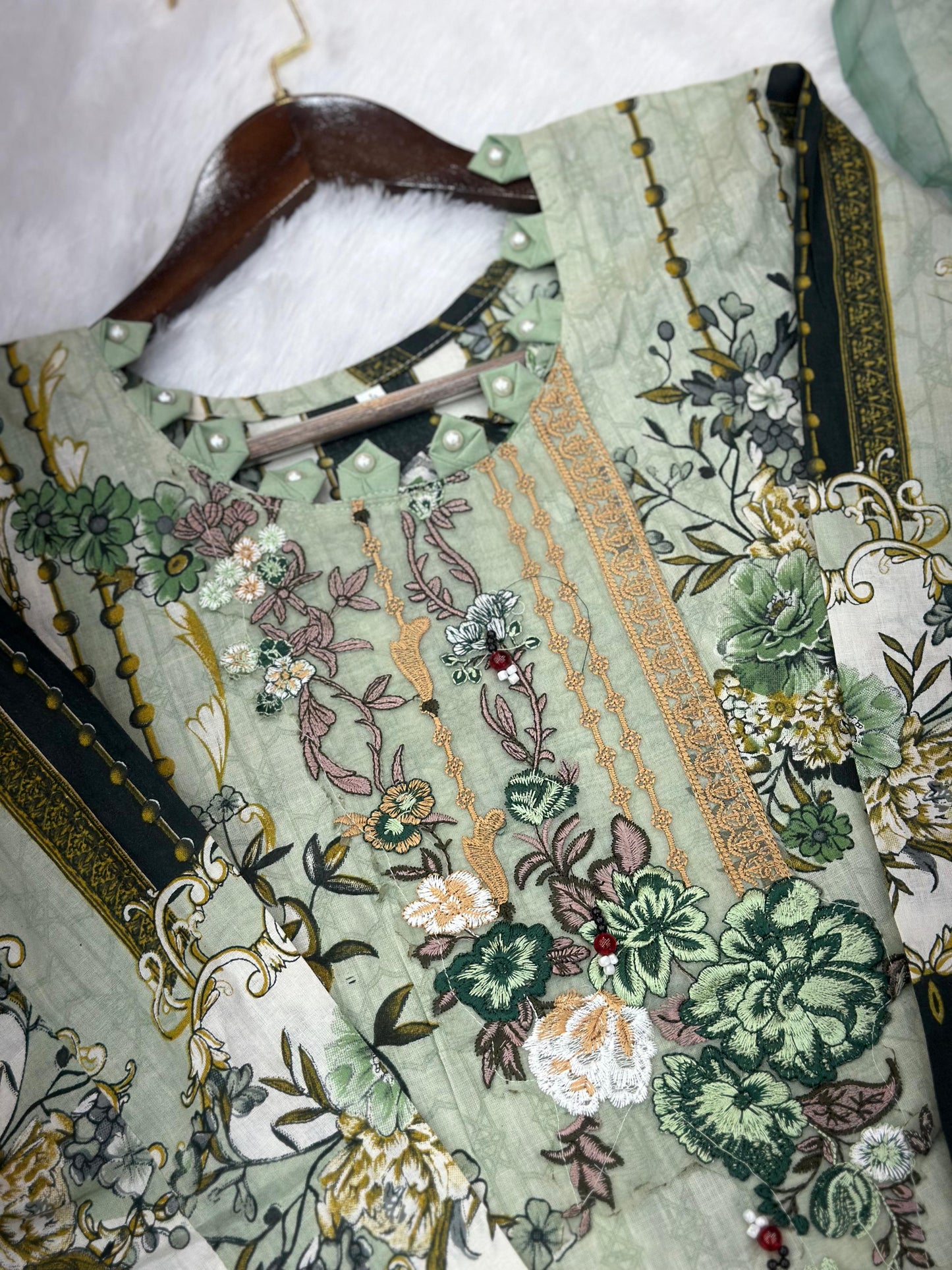 787 Readymade Jade Pakistani Floral Printed Lawn Suit