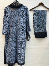 365 Own Customised Lawn Cotton