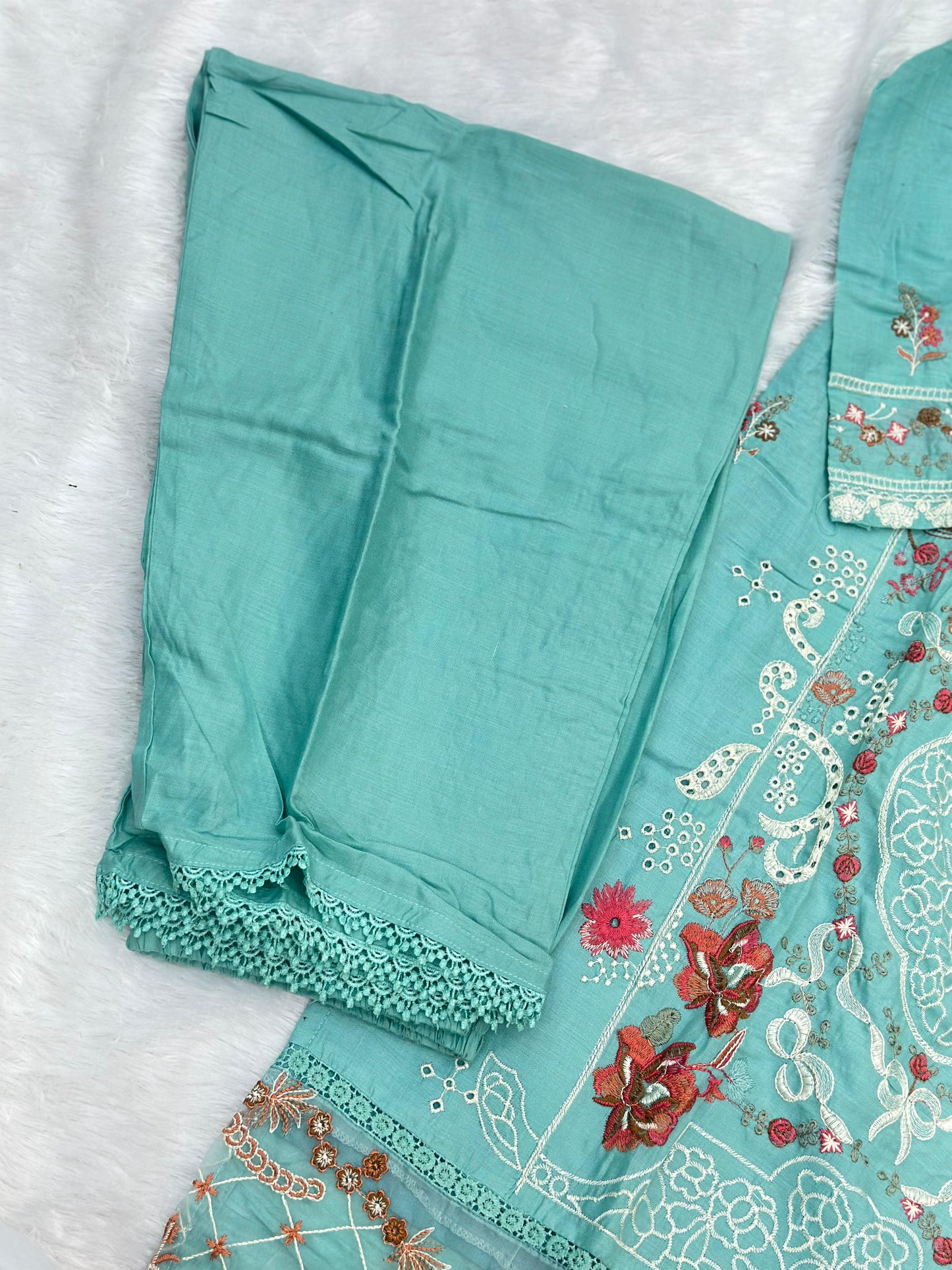 830 Pakistani Lawn Cotton Suit