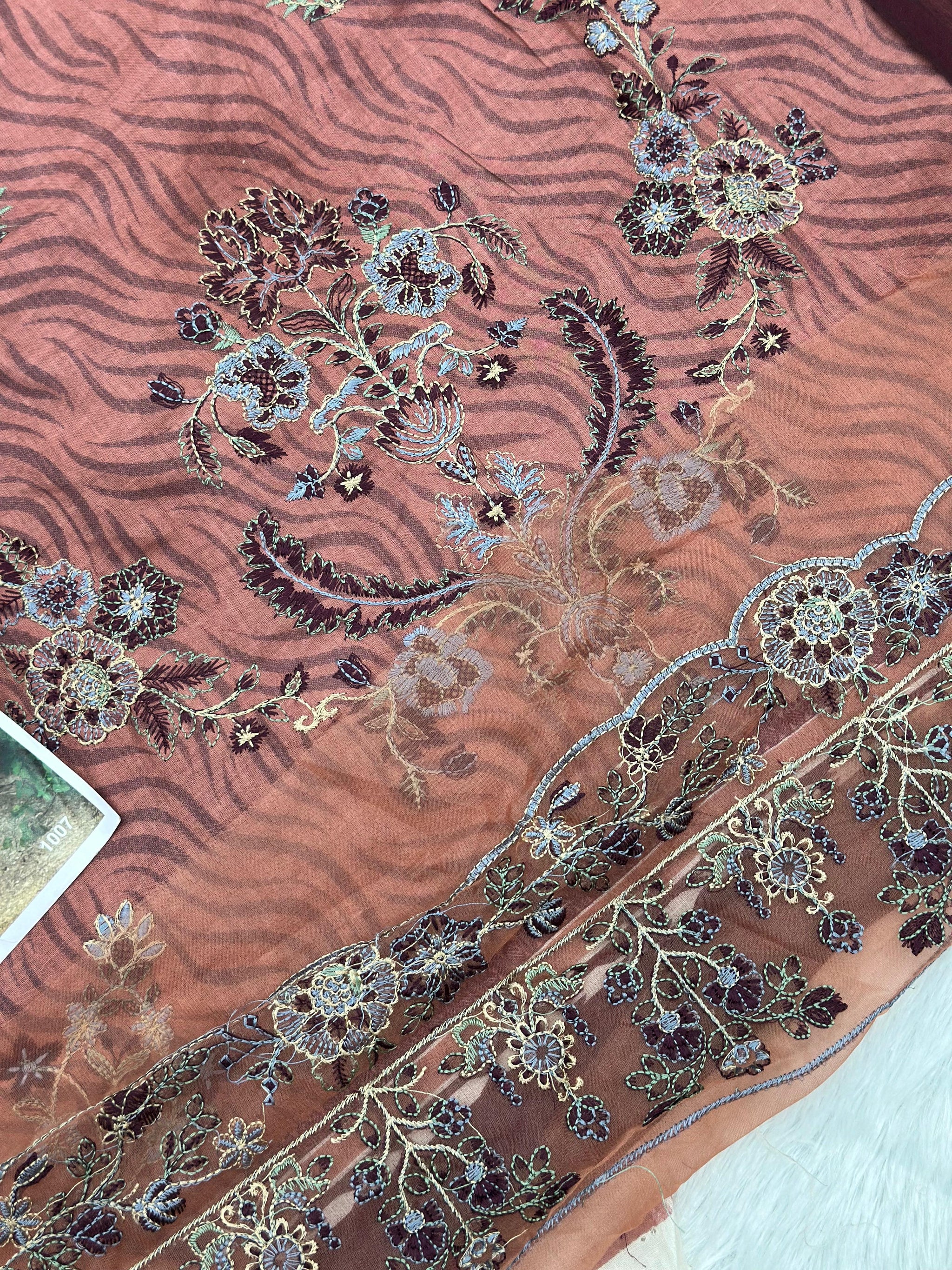 969 Unstitched Pakistani Embroidered Suit