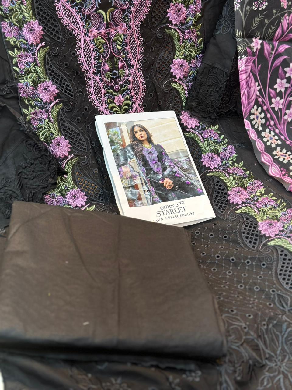 533 Maria-BUnstitched suit
