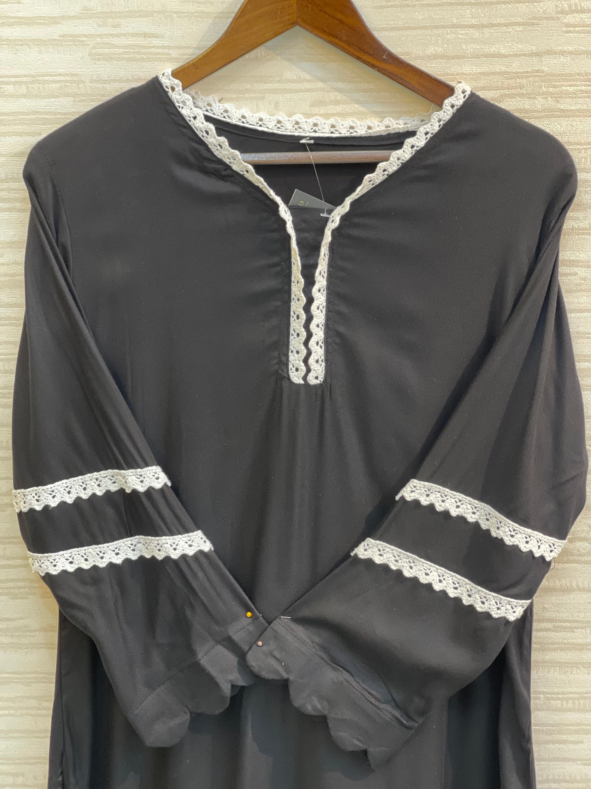 507 Black - Lace Trimmed Cordset