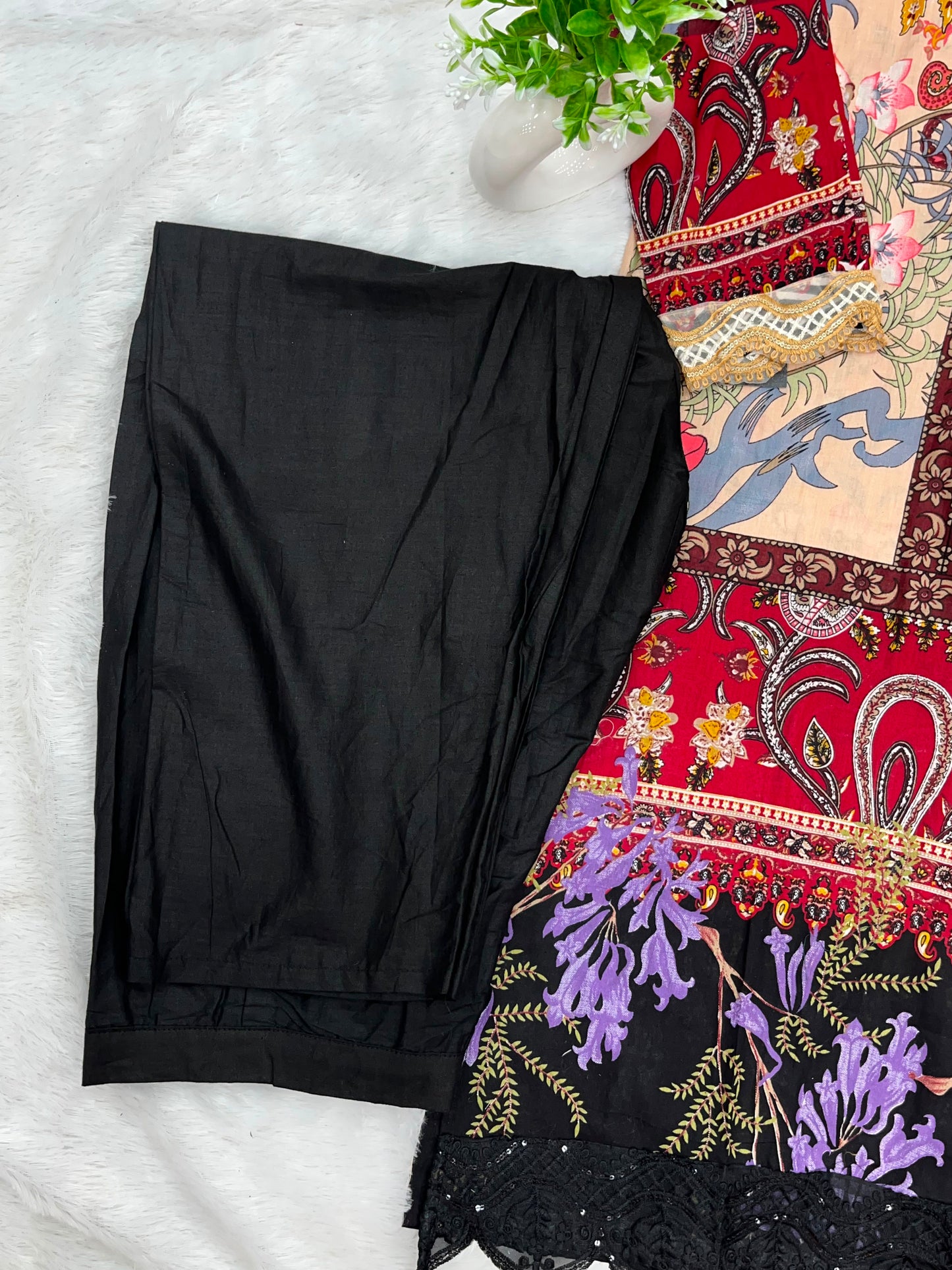 1334 Pakistani Lawn Suit