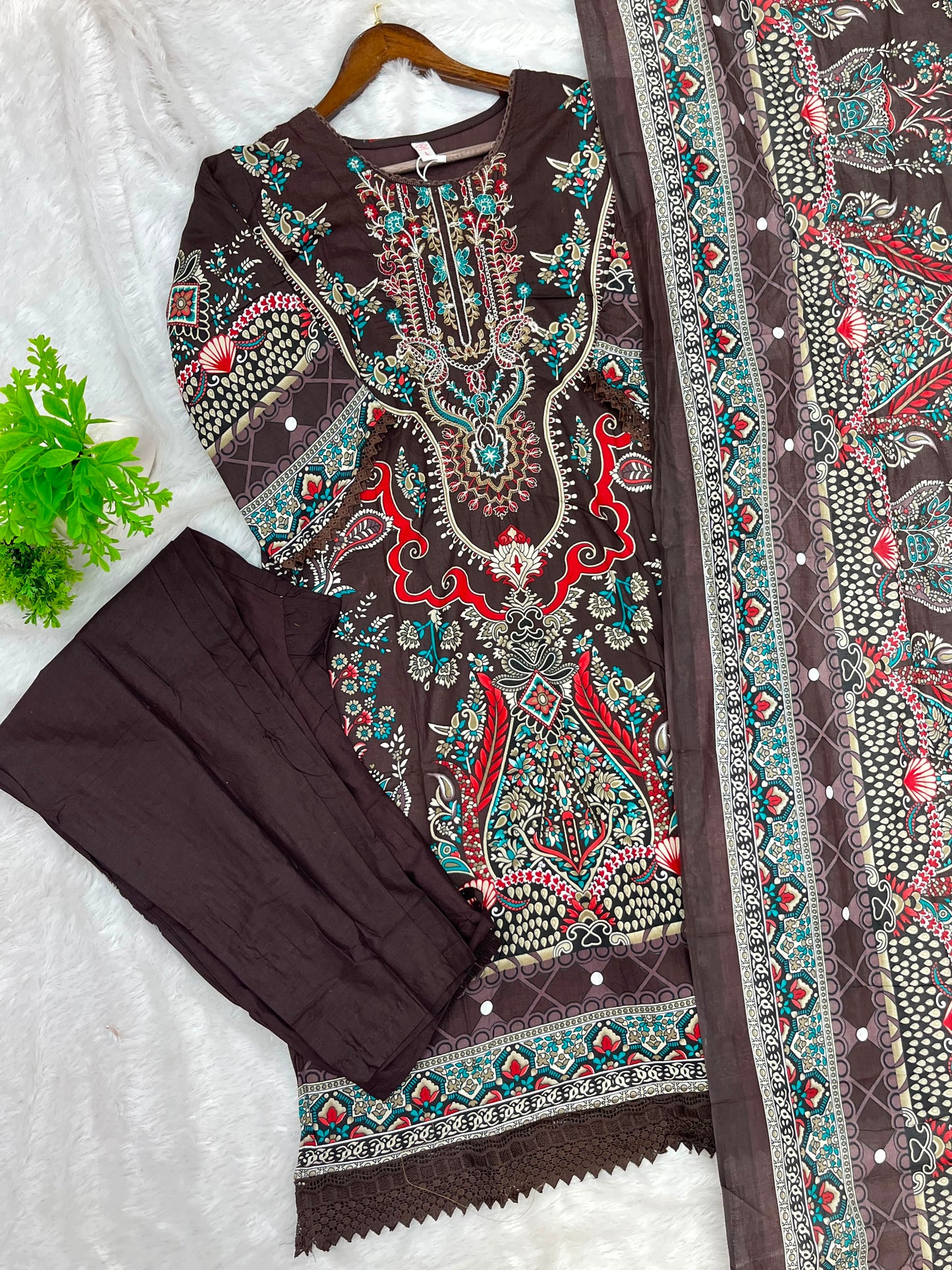 1214 Pakistani Embroidered Suit