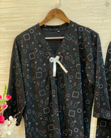 582 The V NECK Bow Night wear - black