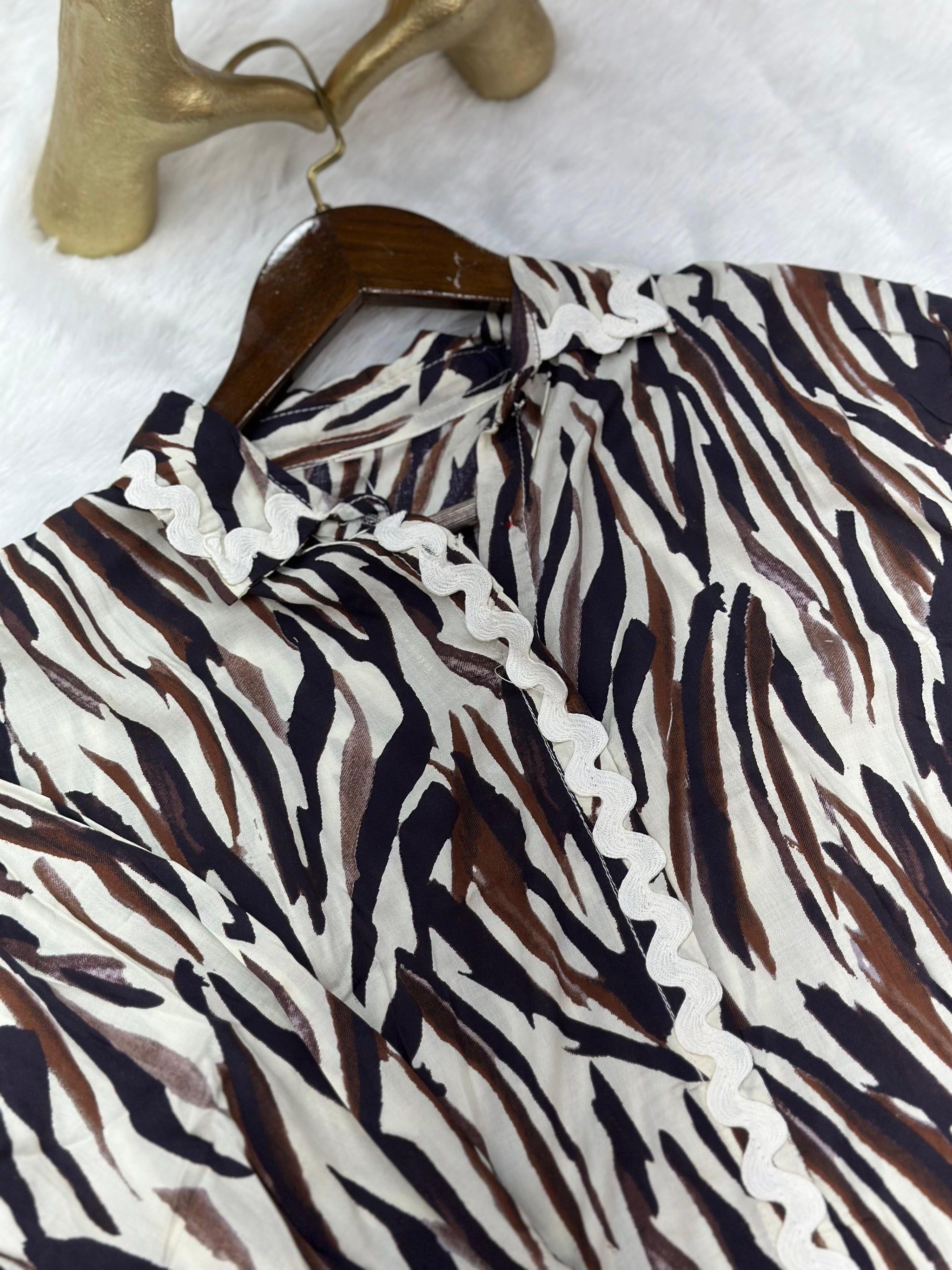 694 Casual Cordsets - Zebra