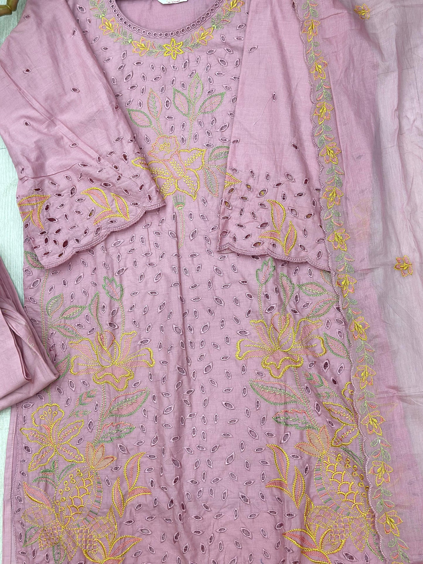631 Premium Pakistani Lawn Suit - Dusty Pink