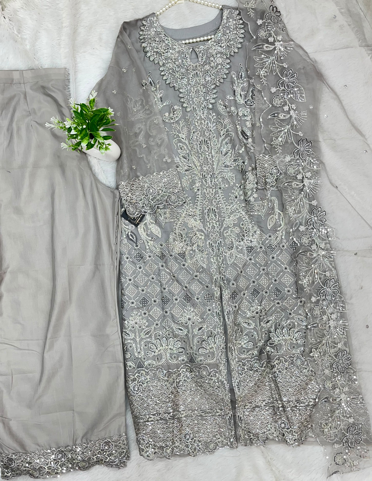 1430 Heavy Pakistani Partywear - Grey