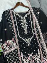1143 Premium Pakistani Partywear