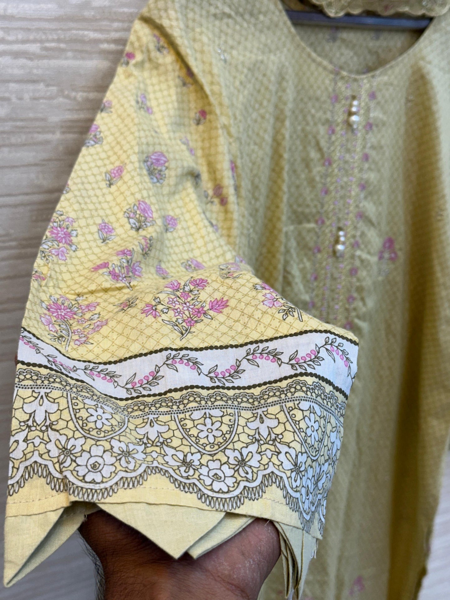 368 Own Customised Lawn Cotton