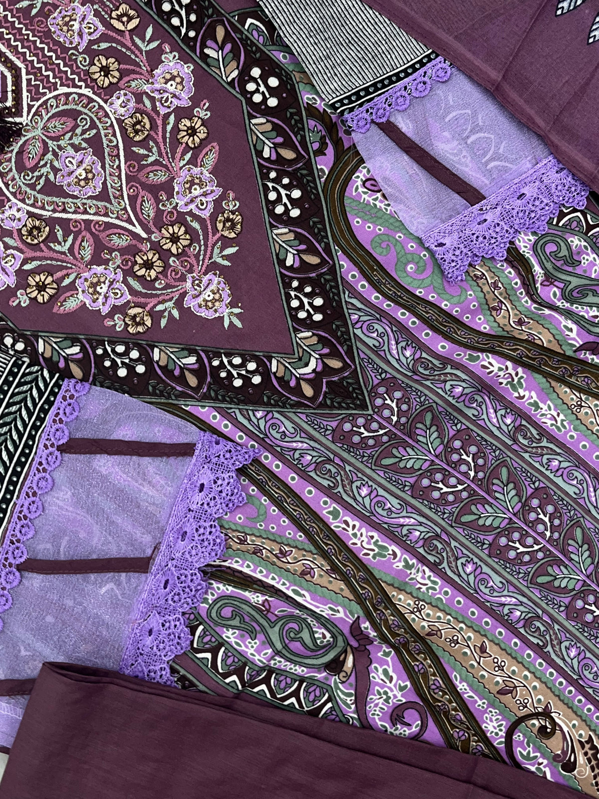 1449 Pakistani Embroidered Suit - Plum Purple