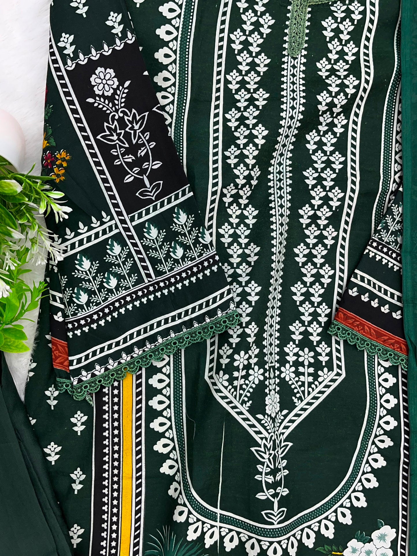1275 Pakistani Printed Suit