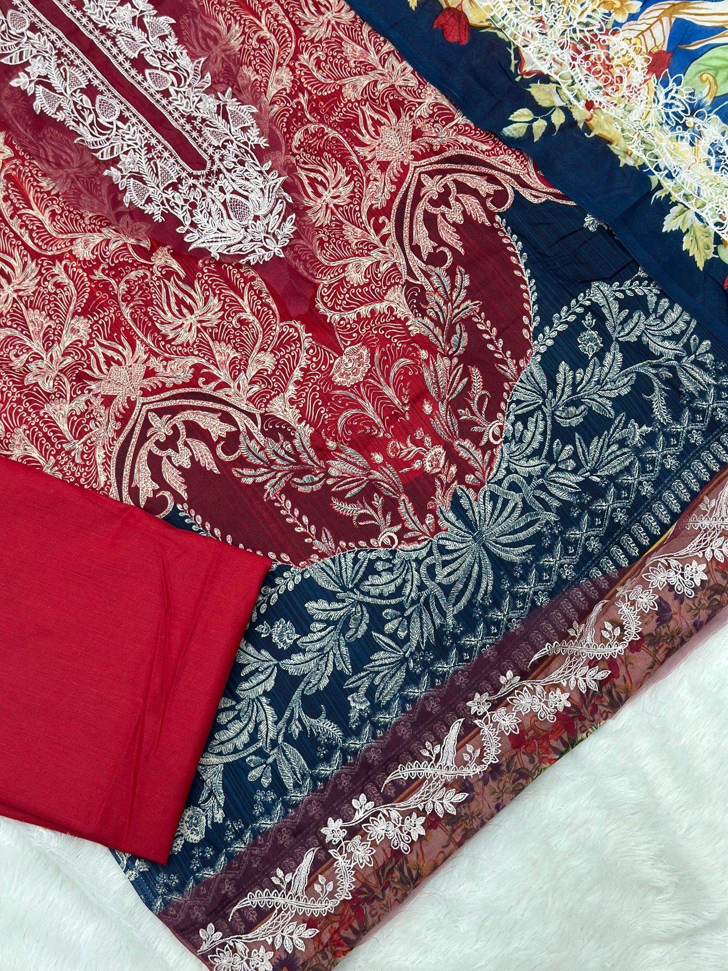 988 Unstitched Jihan Needle Wonder Lawn Suit