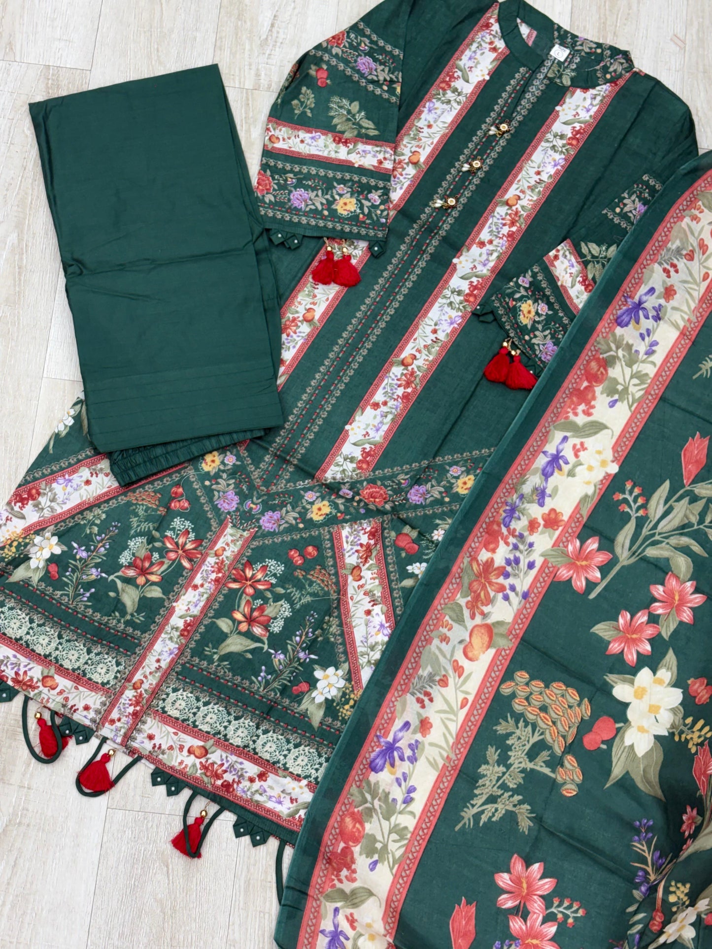 454 Belliza Pakistani Suit