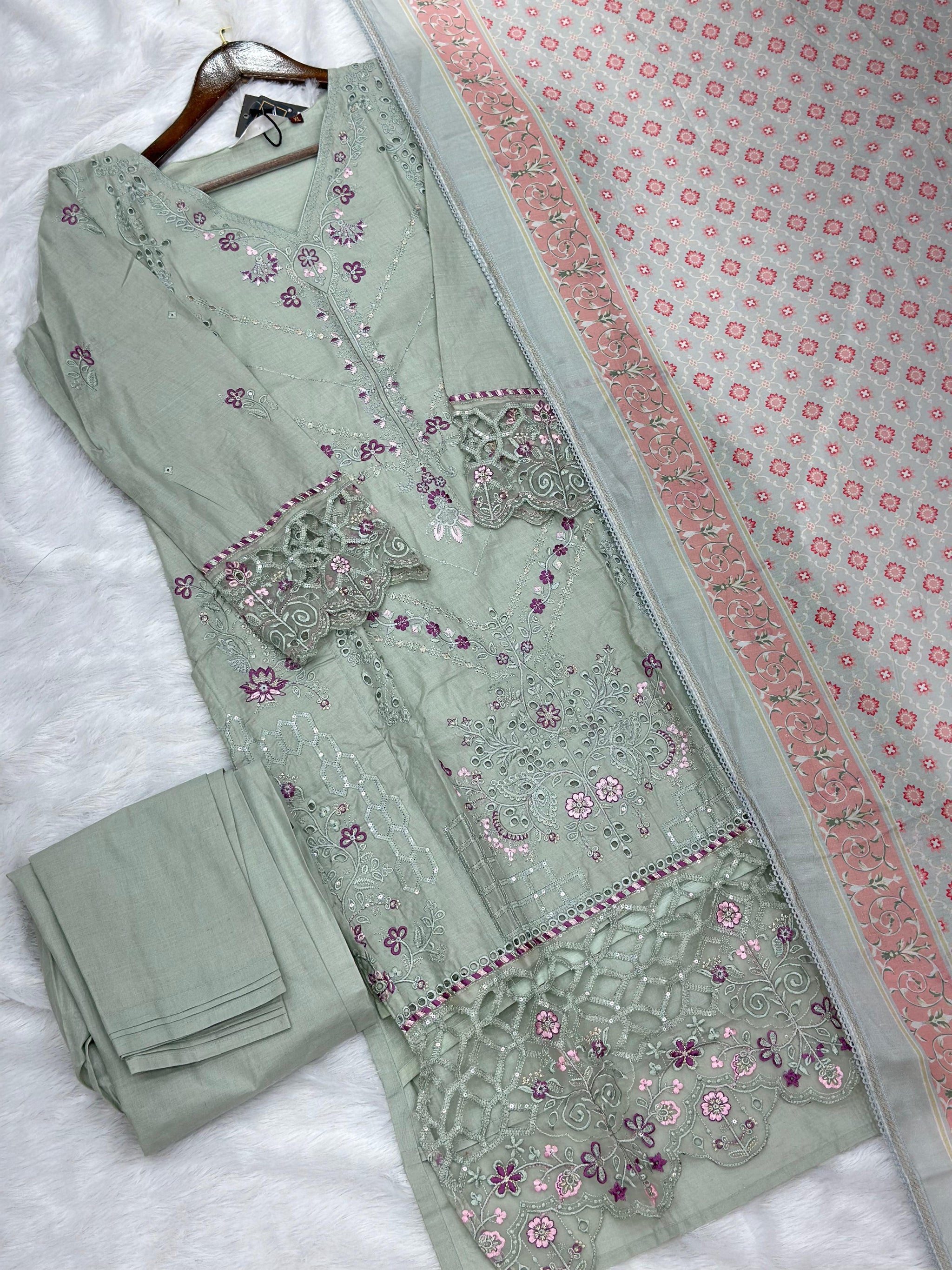642 Premium Pakistani Lawn Suit