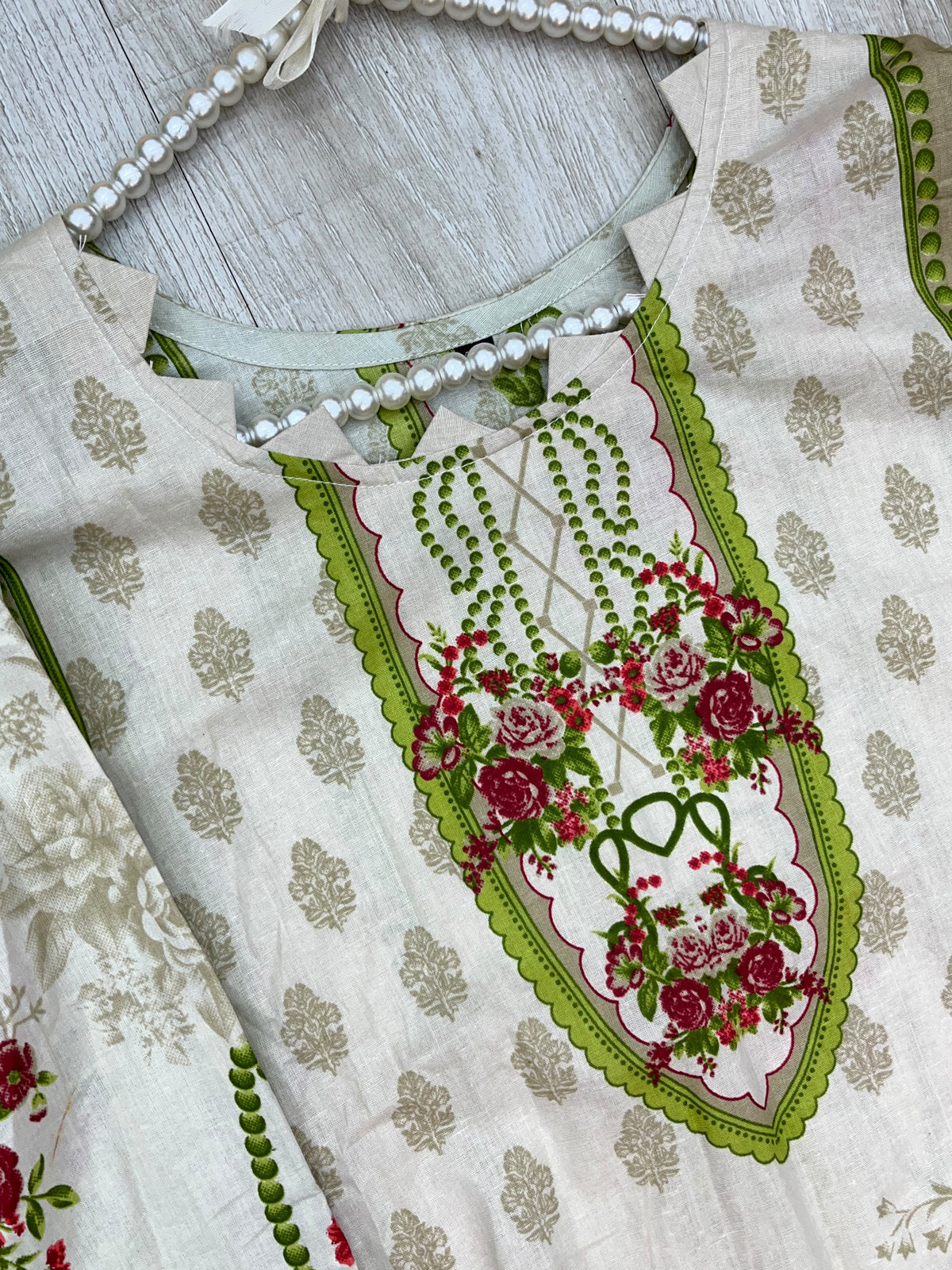 1510 Pakistani Embroidered Suit