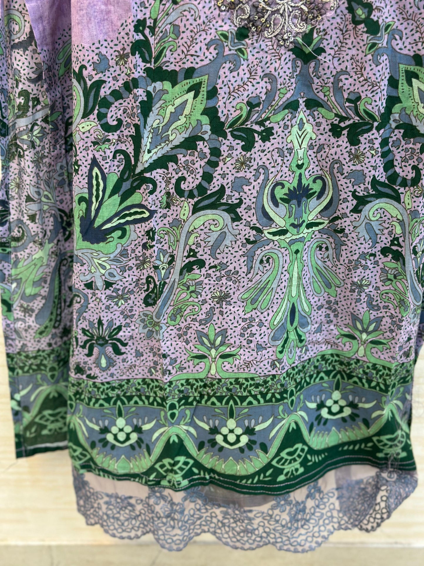 372 Own Customised Lawn Cotton