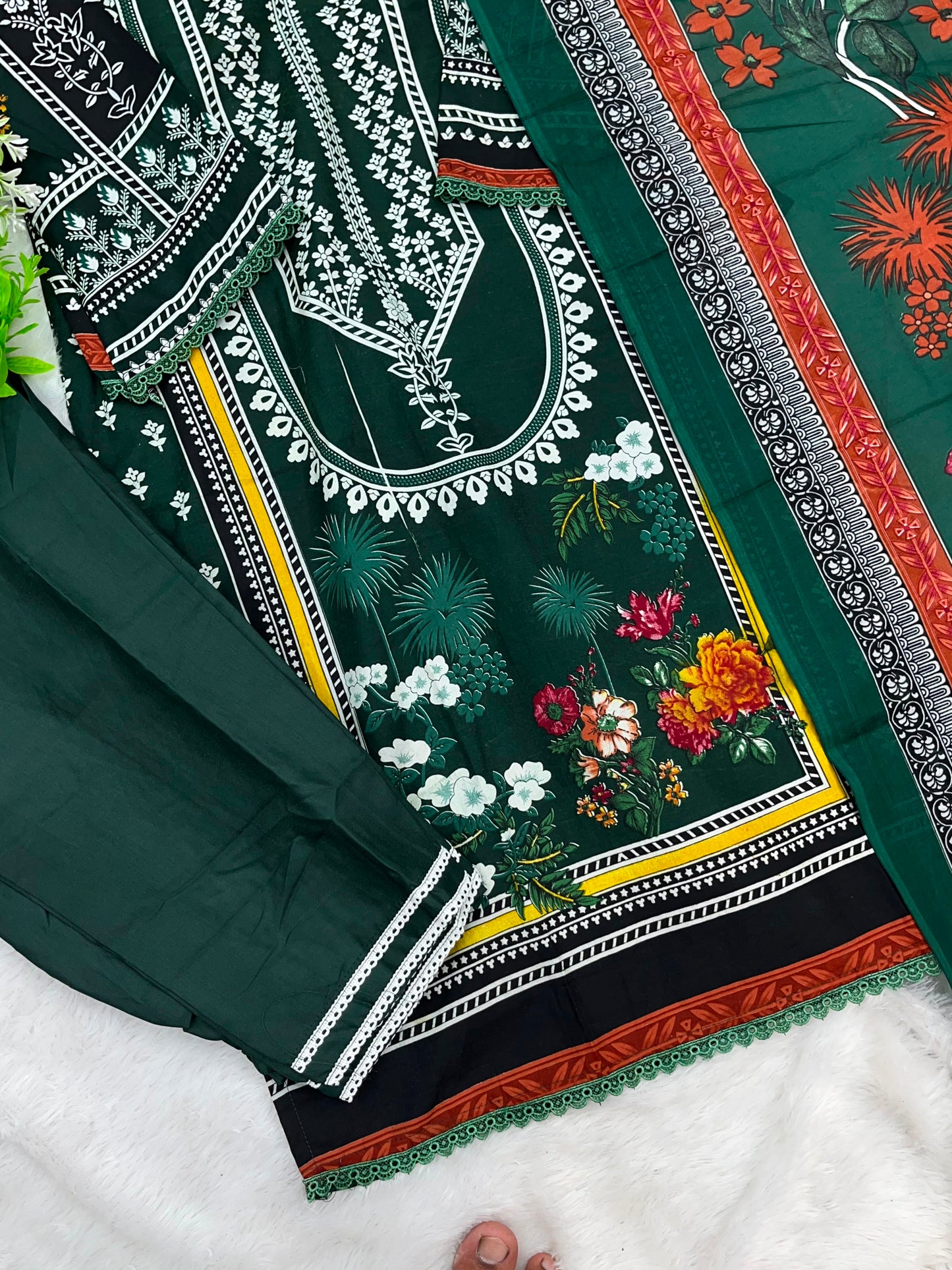 1275 Pakistani Printed Suit
