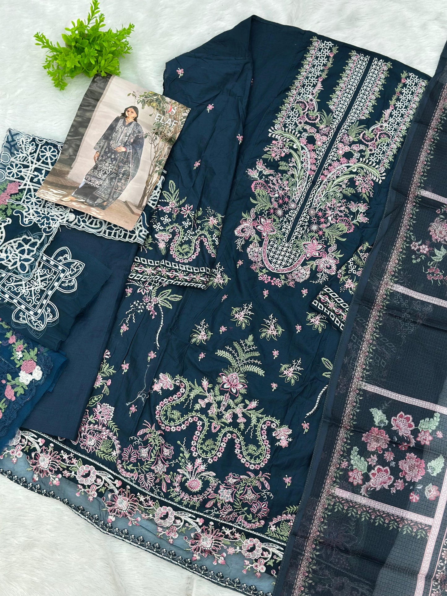 837 Elaf Pakistani Unstitched Lawn Suit