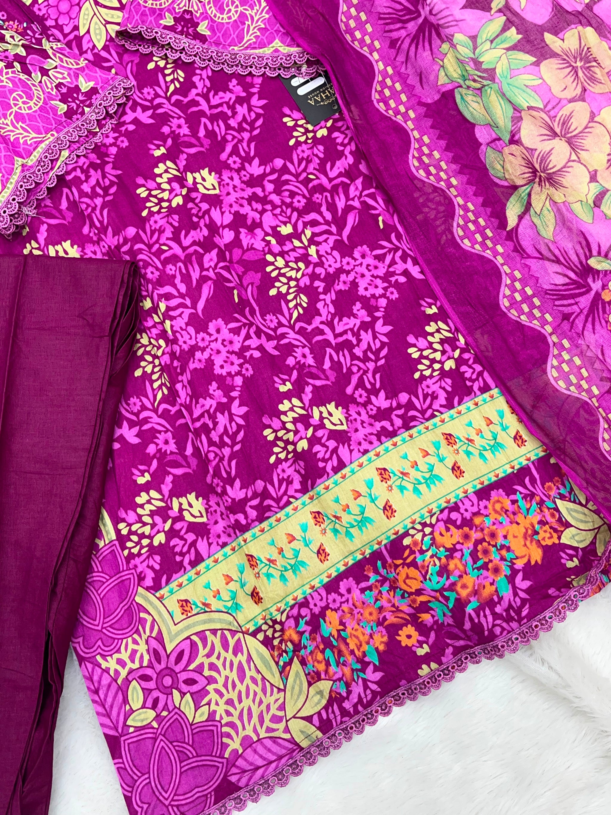 1323 Pakistani Printed Suit