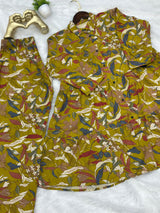 671 Meadow Bloom Cordset