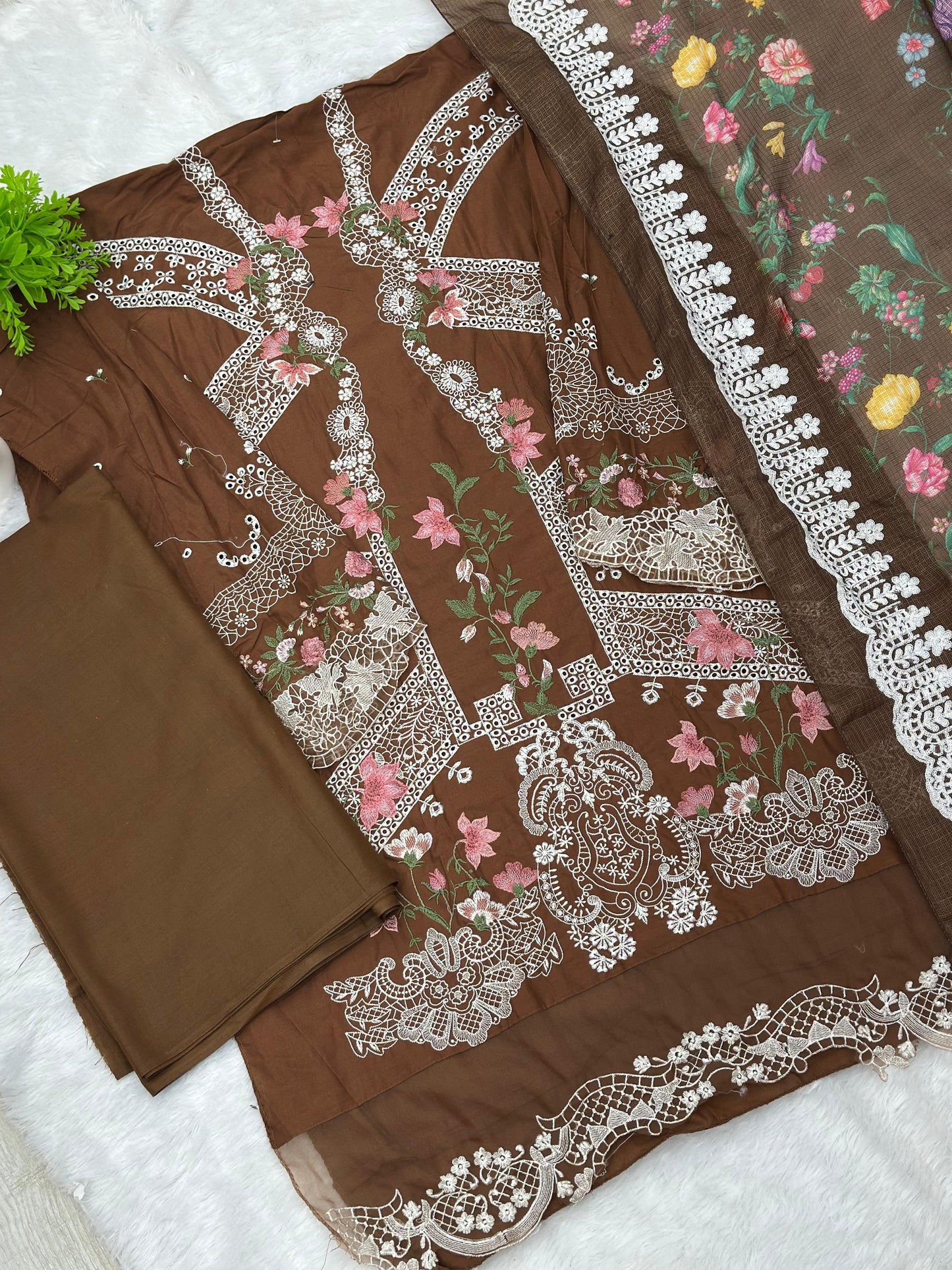 971 Elaf Unstitched Pakistani Suit