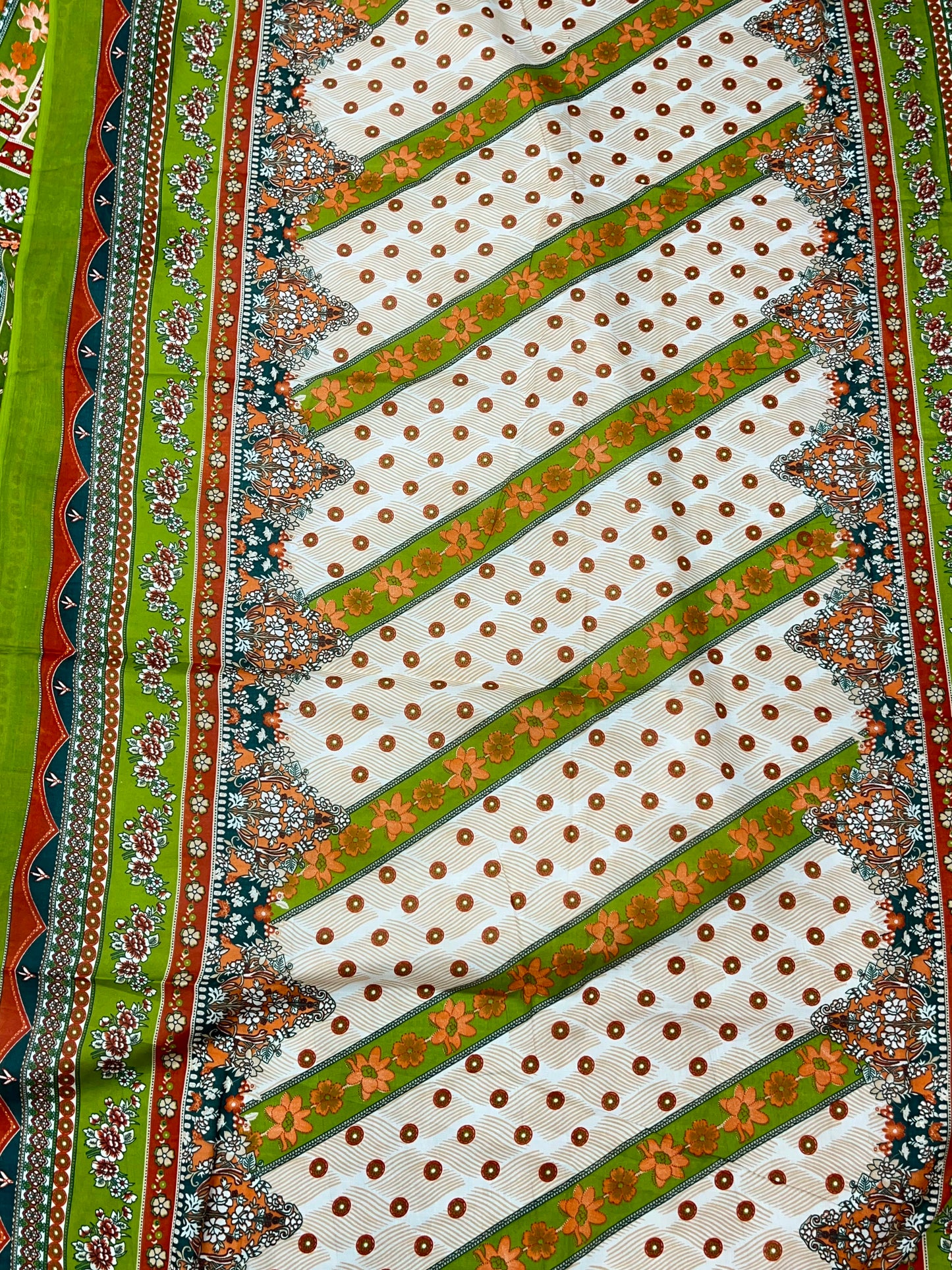 1259 Pakistani Printed Suit