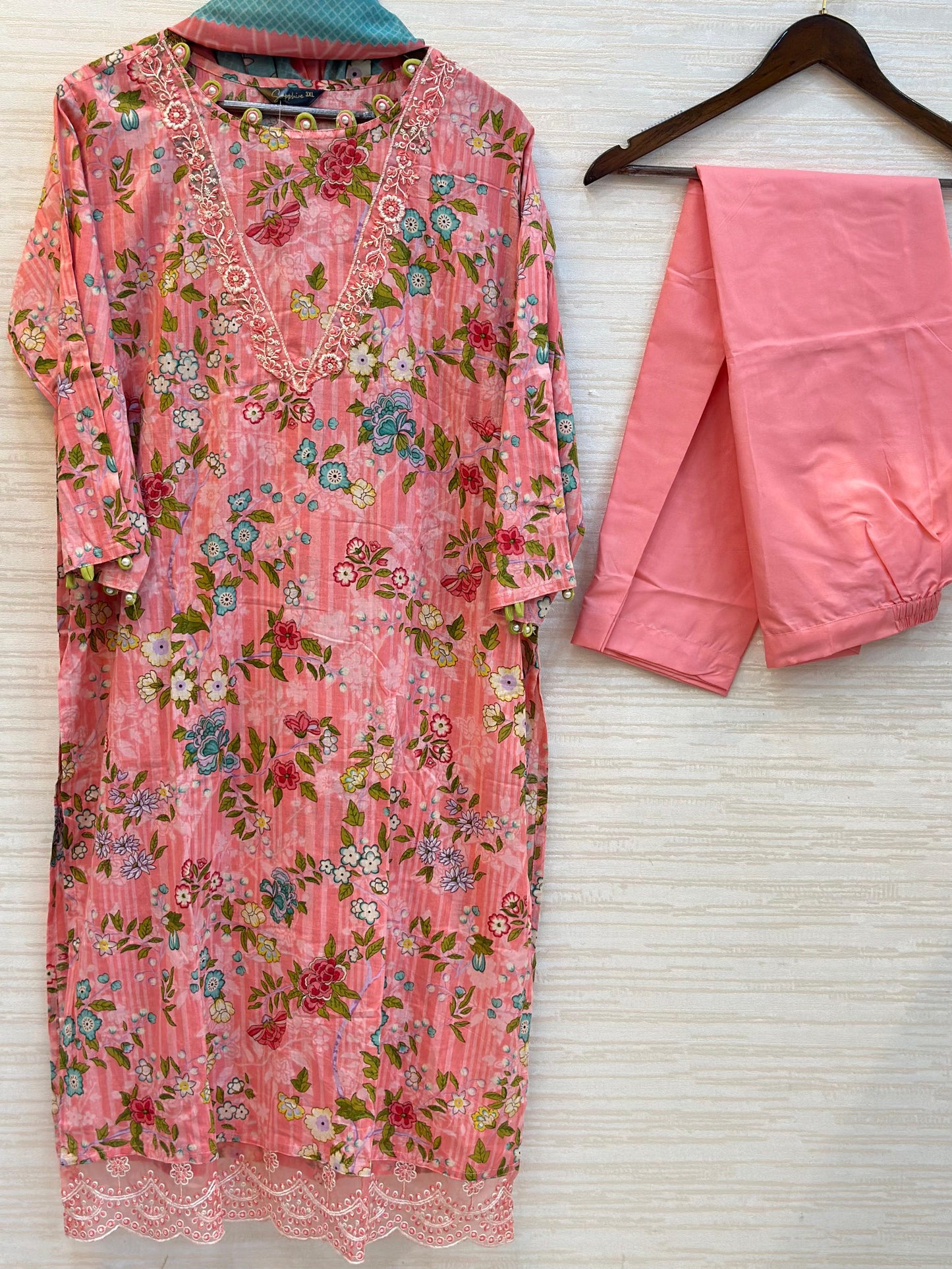 351 Own Customised Lawn Cotton