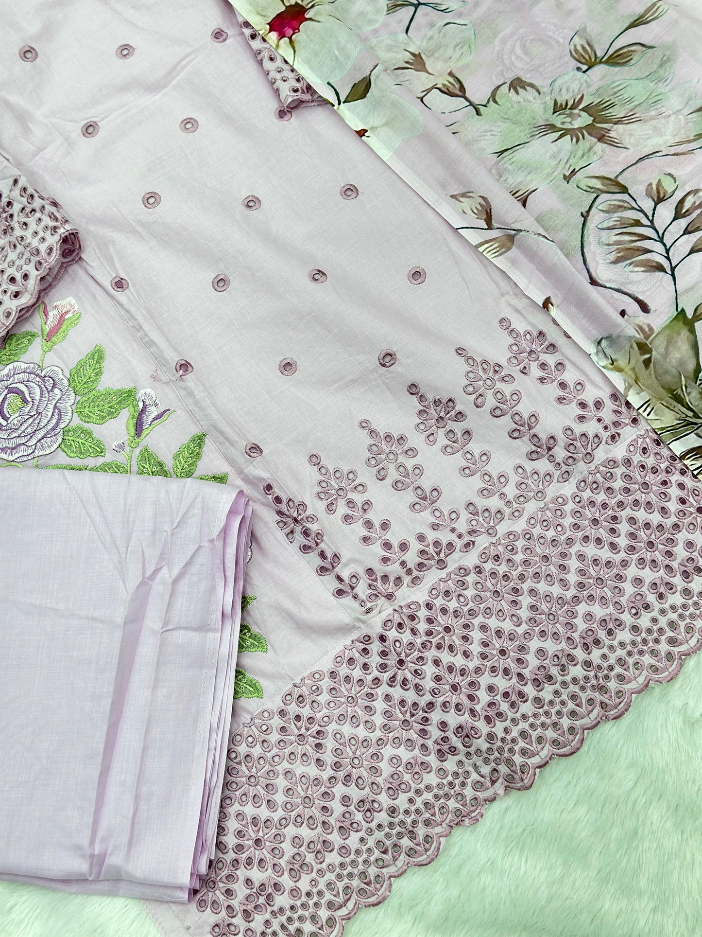 966 Unstitched Pakistani Embroidered Suit