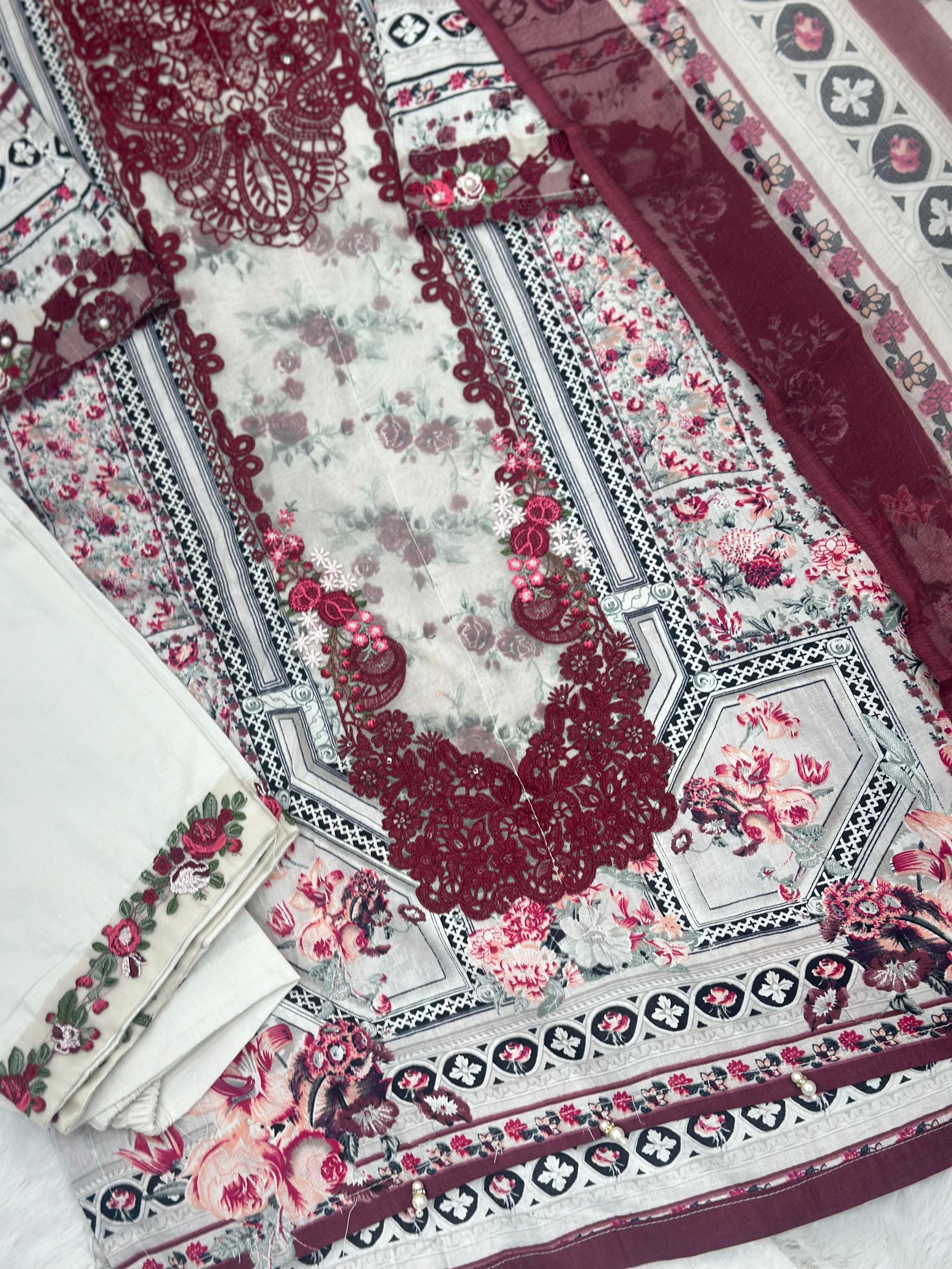 745 Readymade Elaf Pakistani Floral Printed Lawn Suit