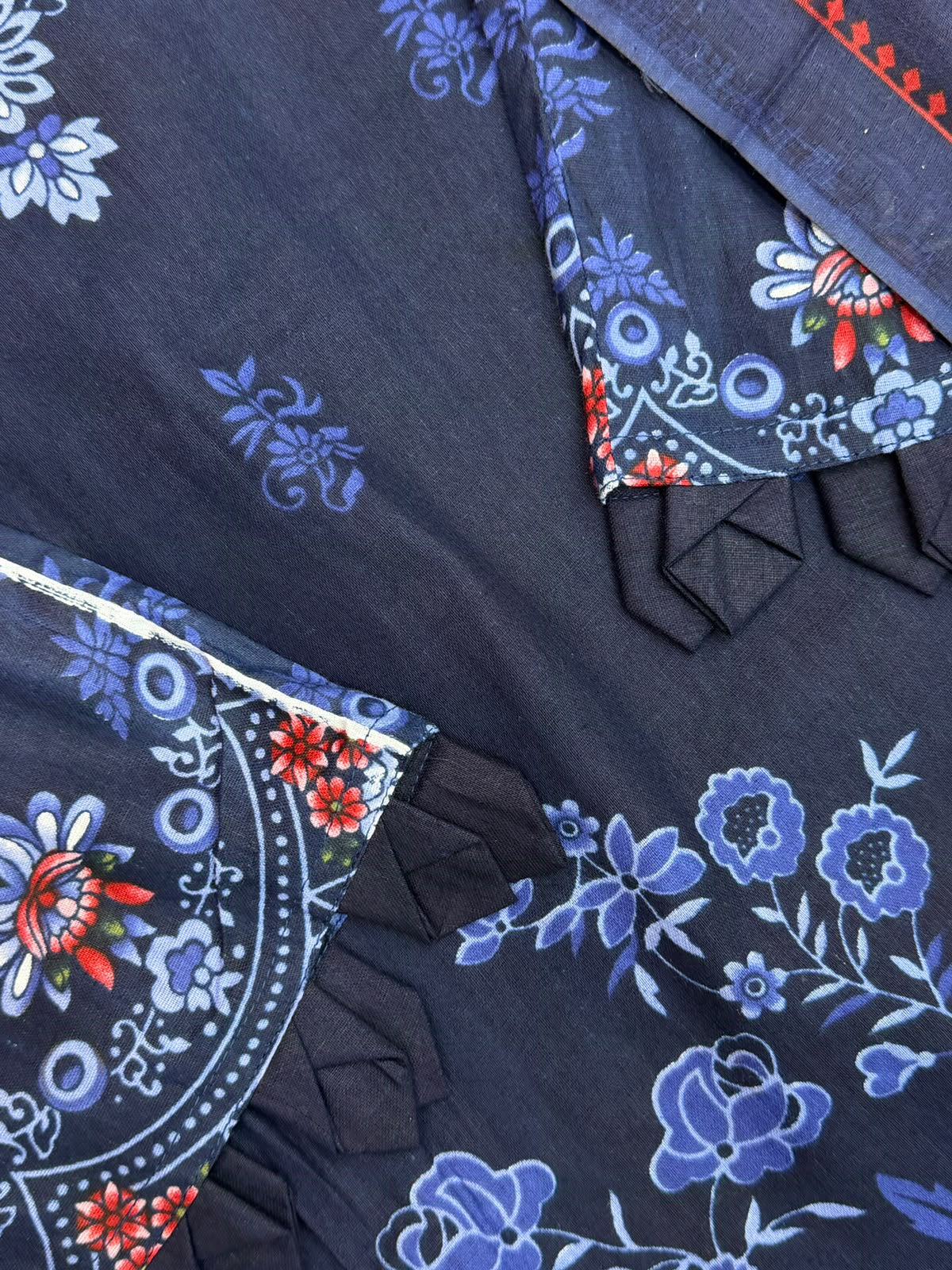 1450 Pakistani Embroidered Suit - Plum Violet