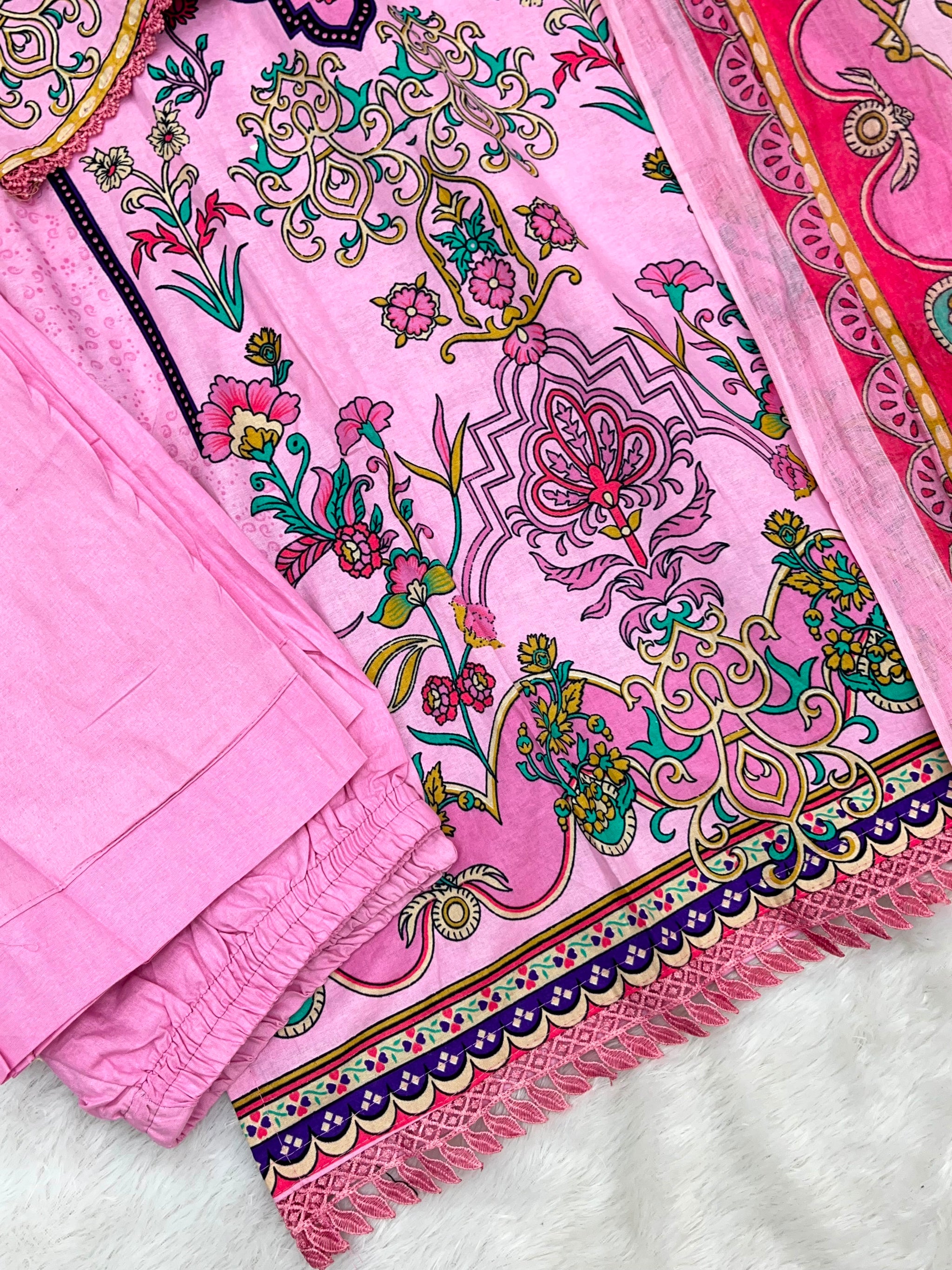 1251 Pakistani Printed Suit