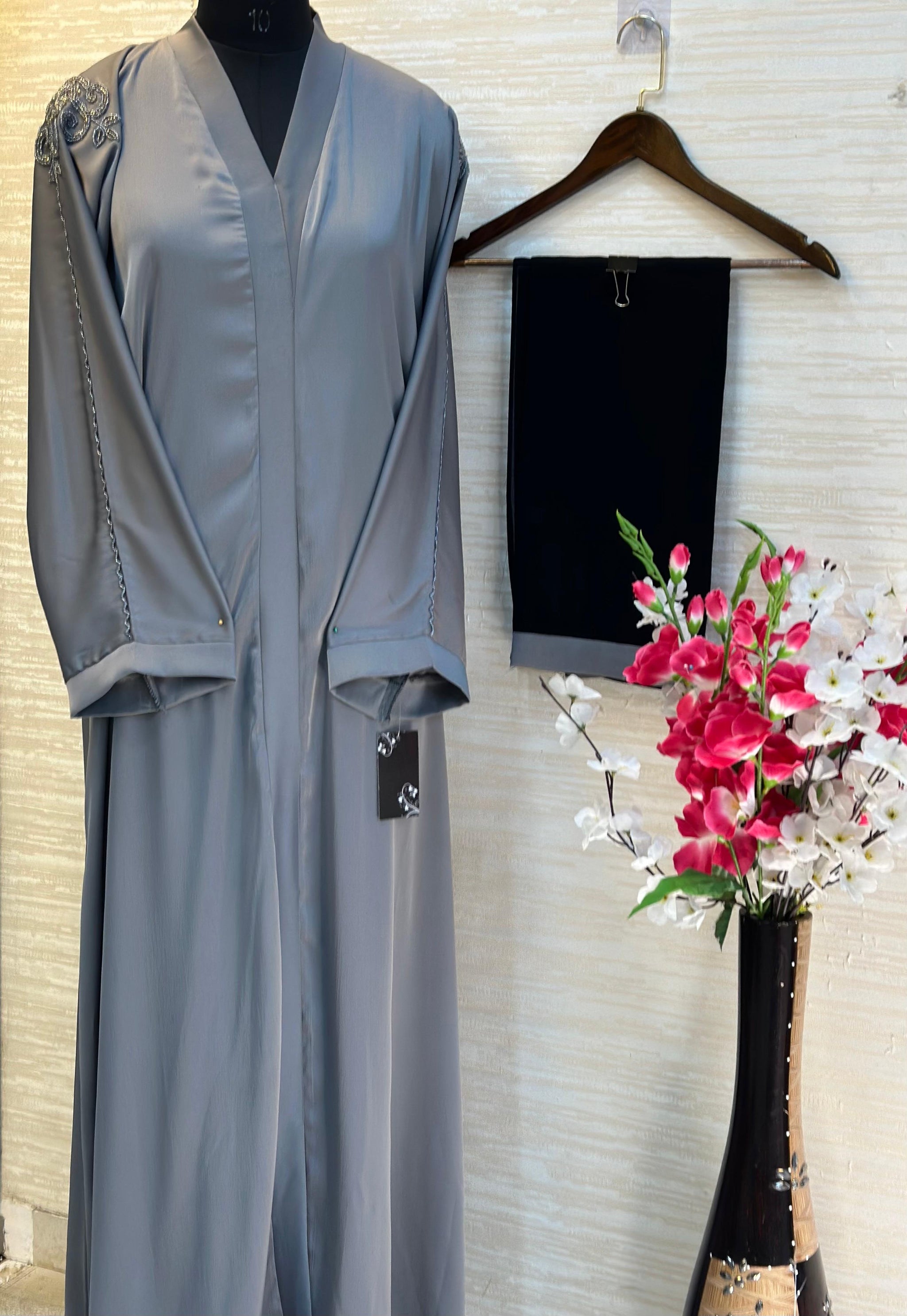 1114 The Premium Abaya - Ash Gray