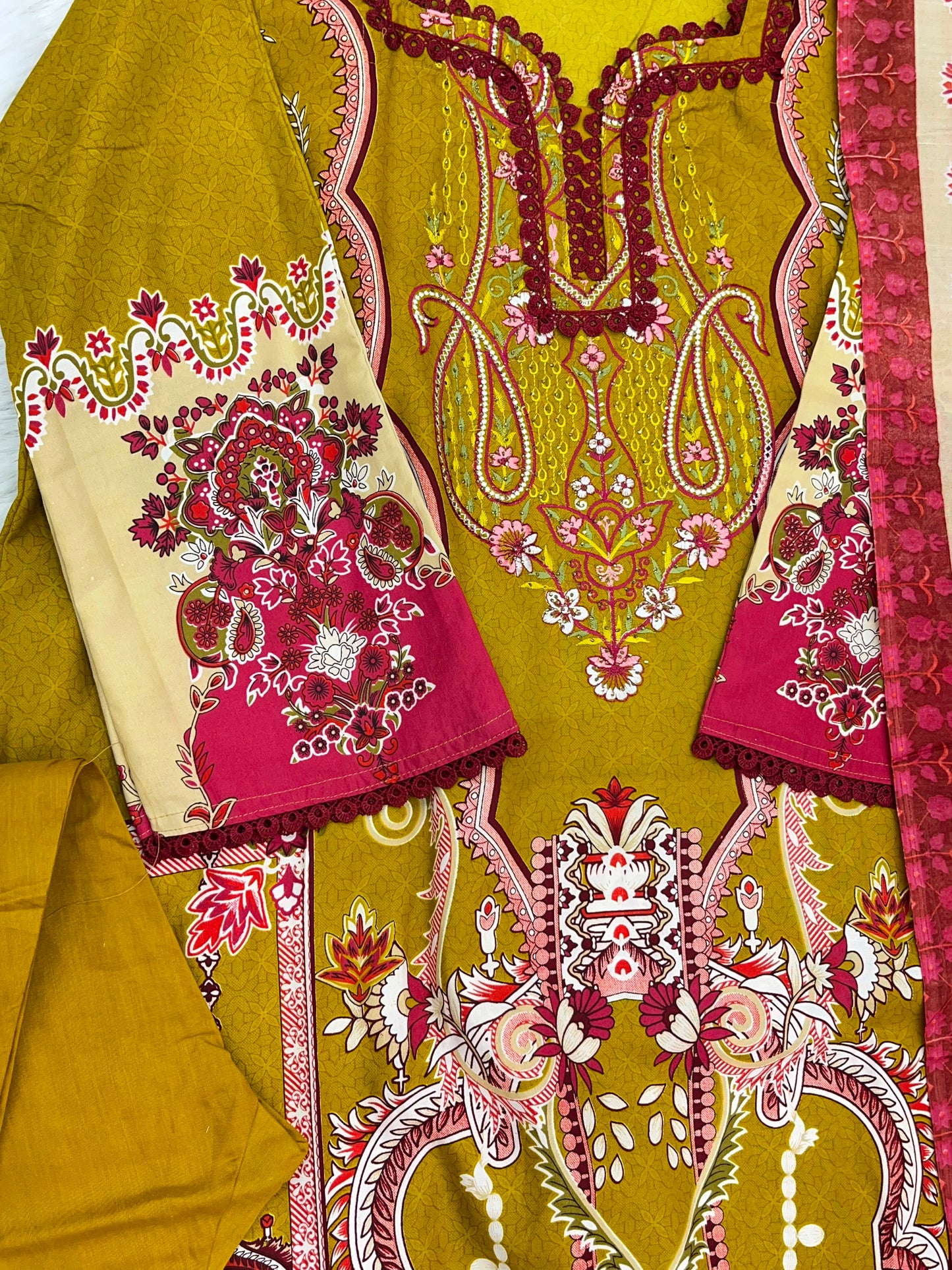1292 Pakistani Embroidered Suit - Vandana Sobia Nazer