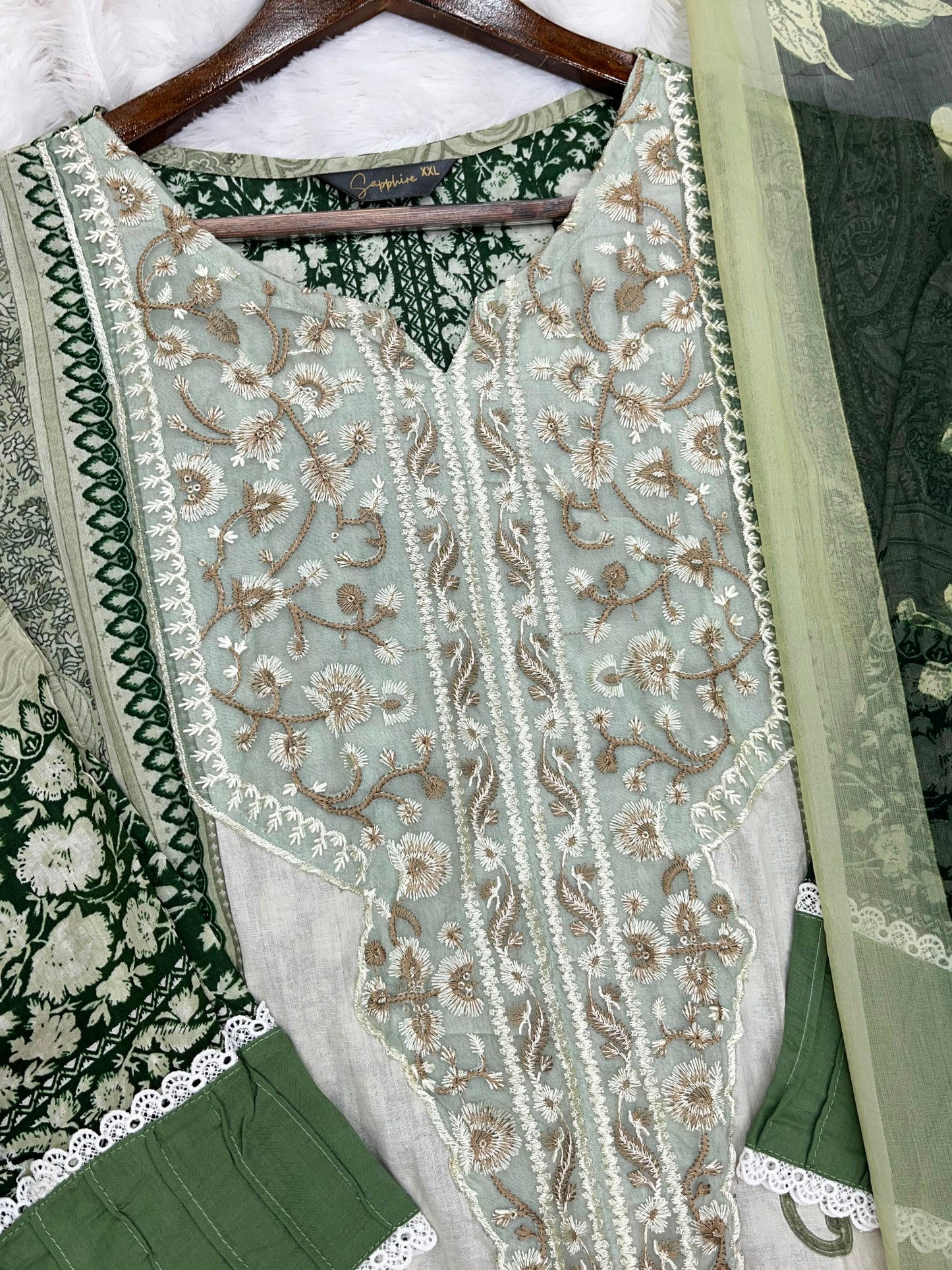 1212 Pakistani Lawn Suit - Green
