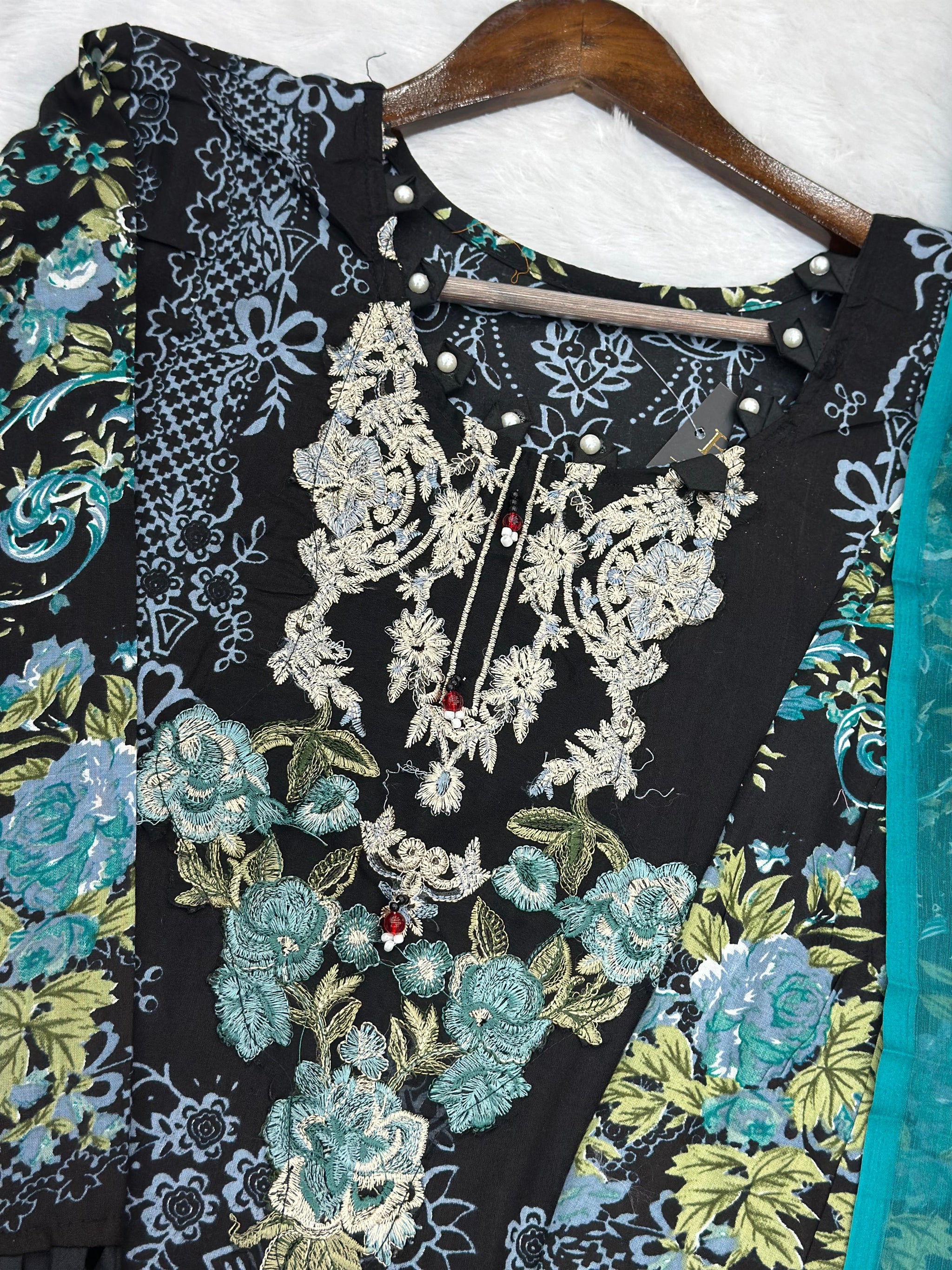 743 Readymade Jade Pakistani Floral Printed Lawn Suit