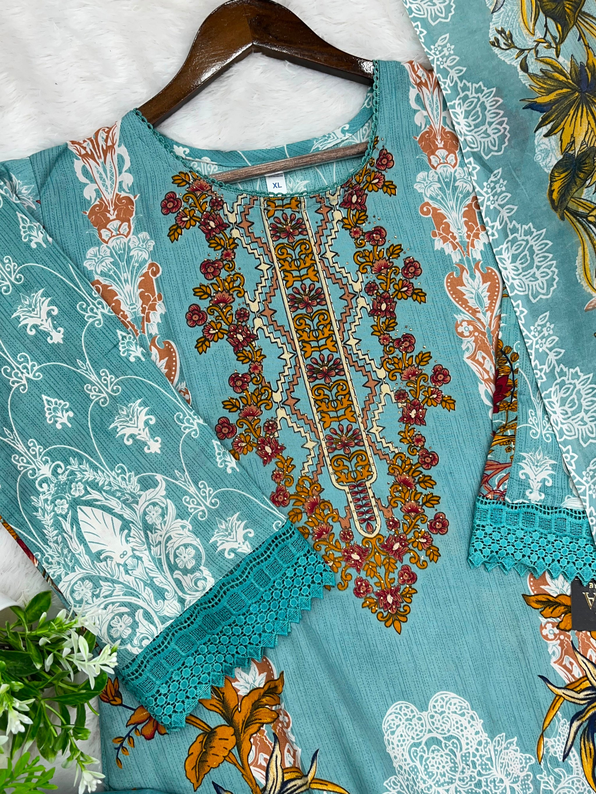 1265 Pakistani Printed Suit